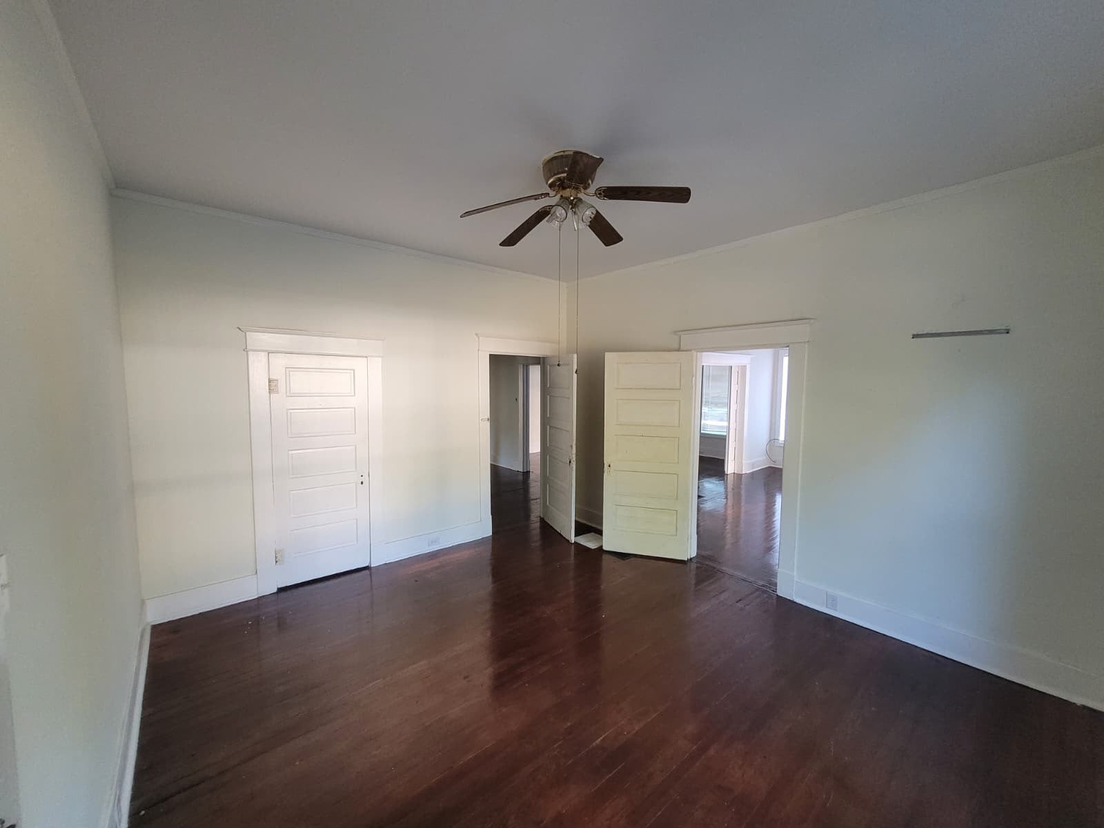 307 Sampson Ave, N Property Photo 10