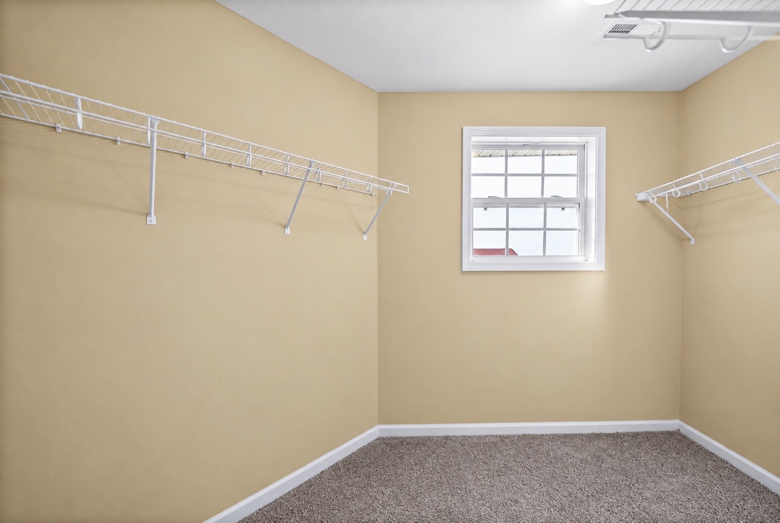 970 Dwight Eisenhower Way Property Photo 24