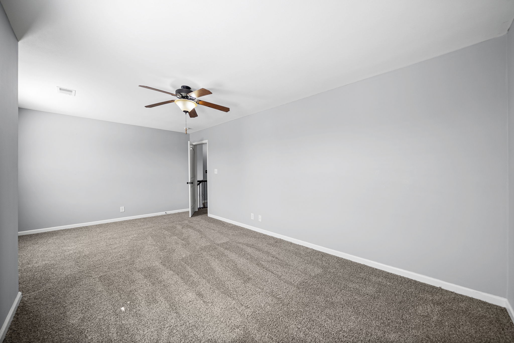 970 Dwight Eisenhower Way Property Photo 25