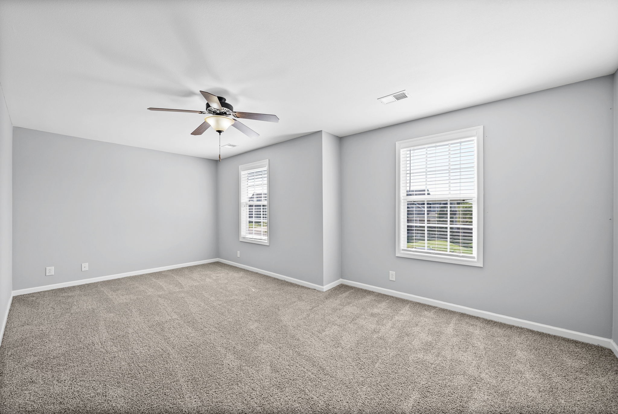 970 Dwight Eisenhower Way Property Photo 26