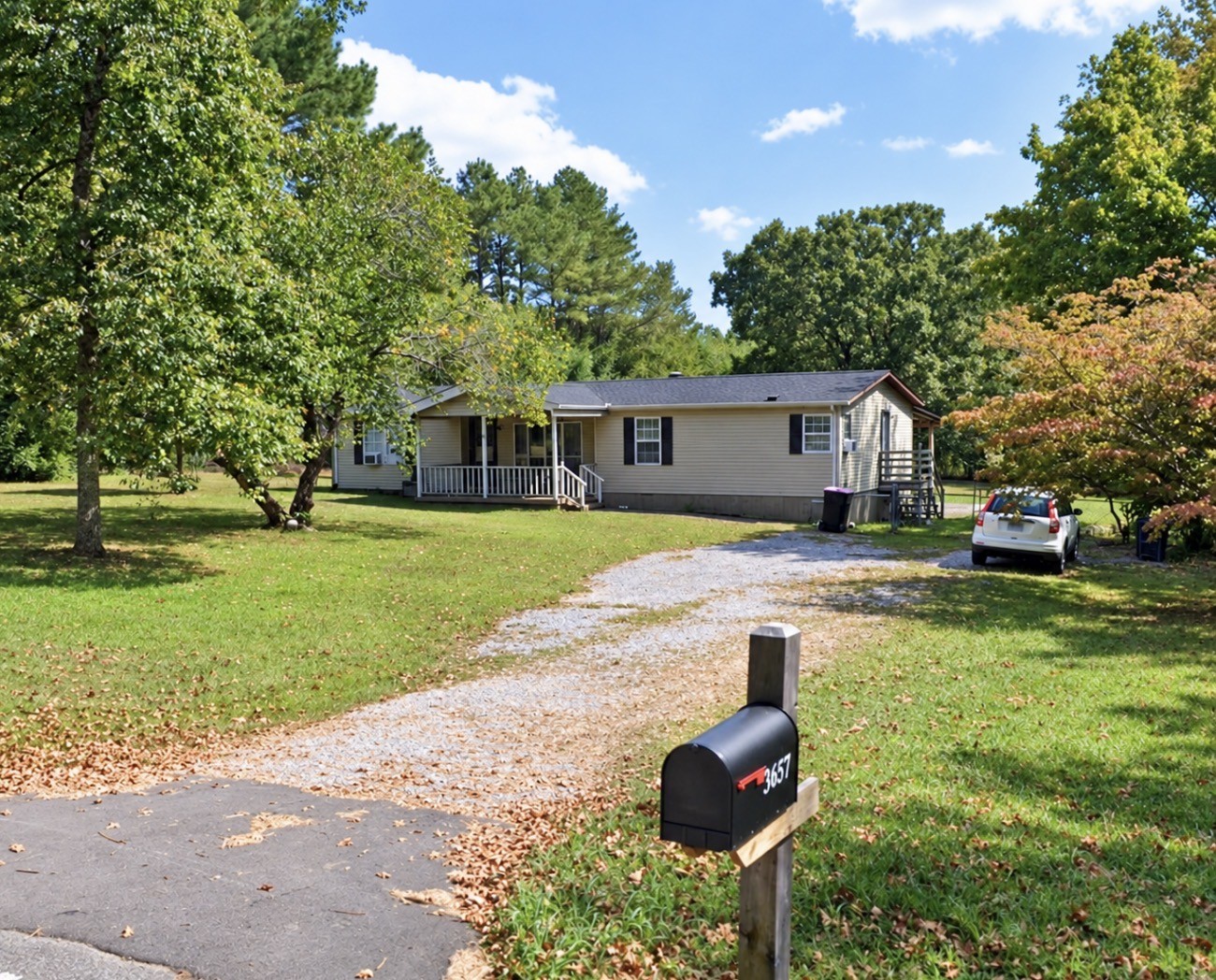 3657 Baxter Rd Property Photo 1