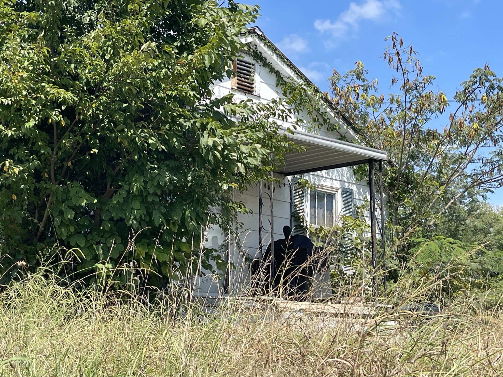 419 E Bernard Ave Property Photo 14