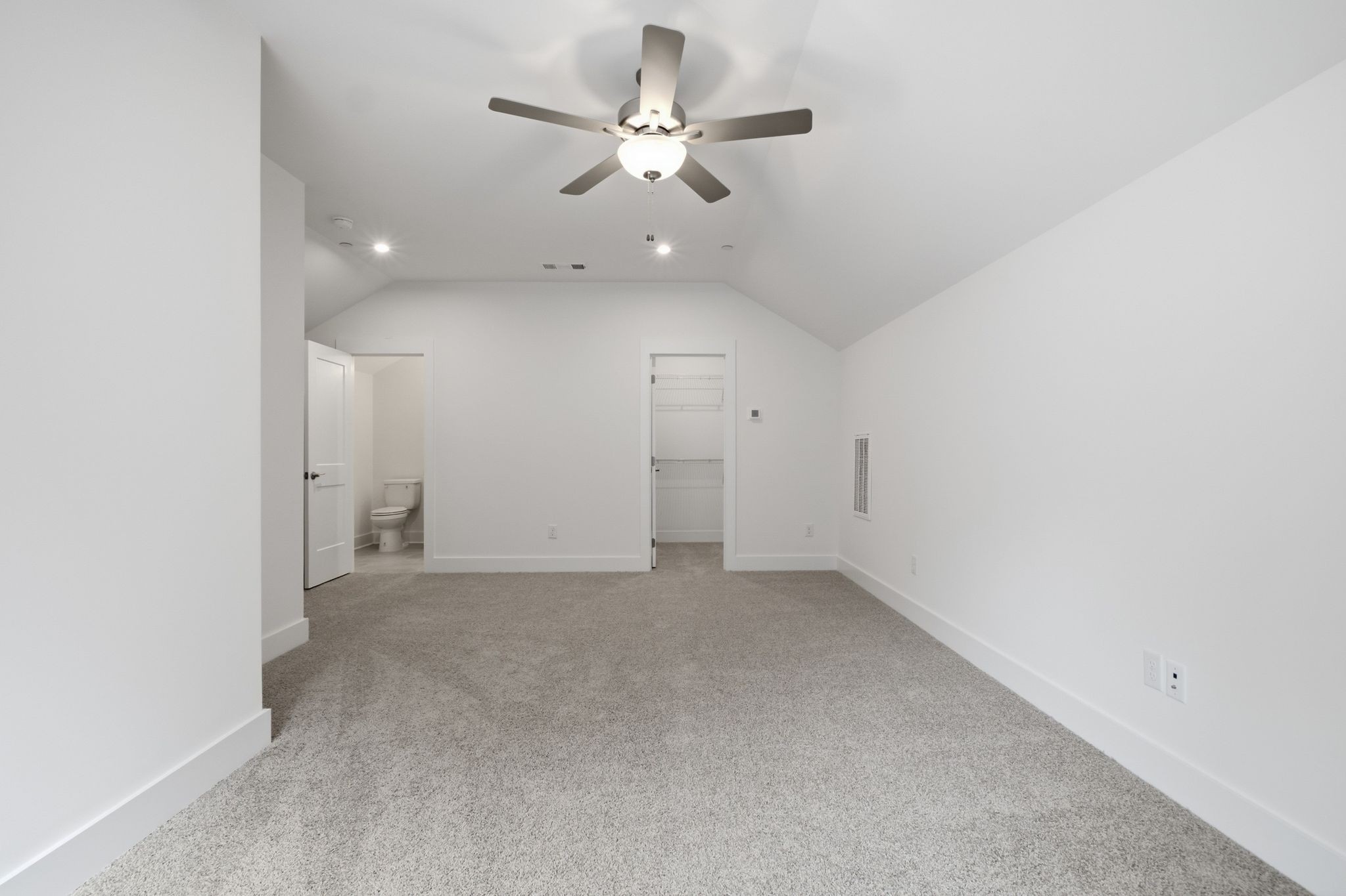 726 Coburg Street Property Photo 19