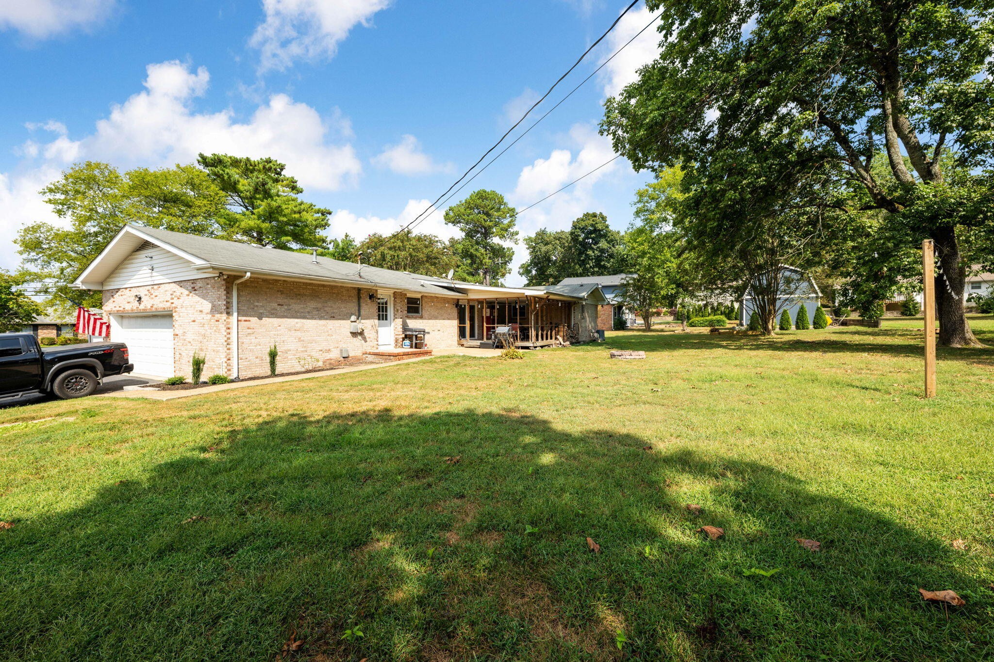 2130 Colonial Parkway Drive Property Photo 36