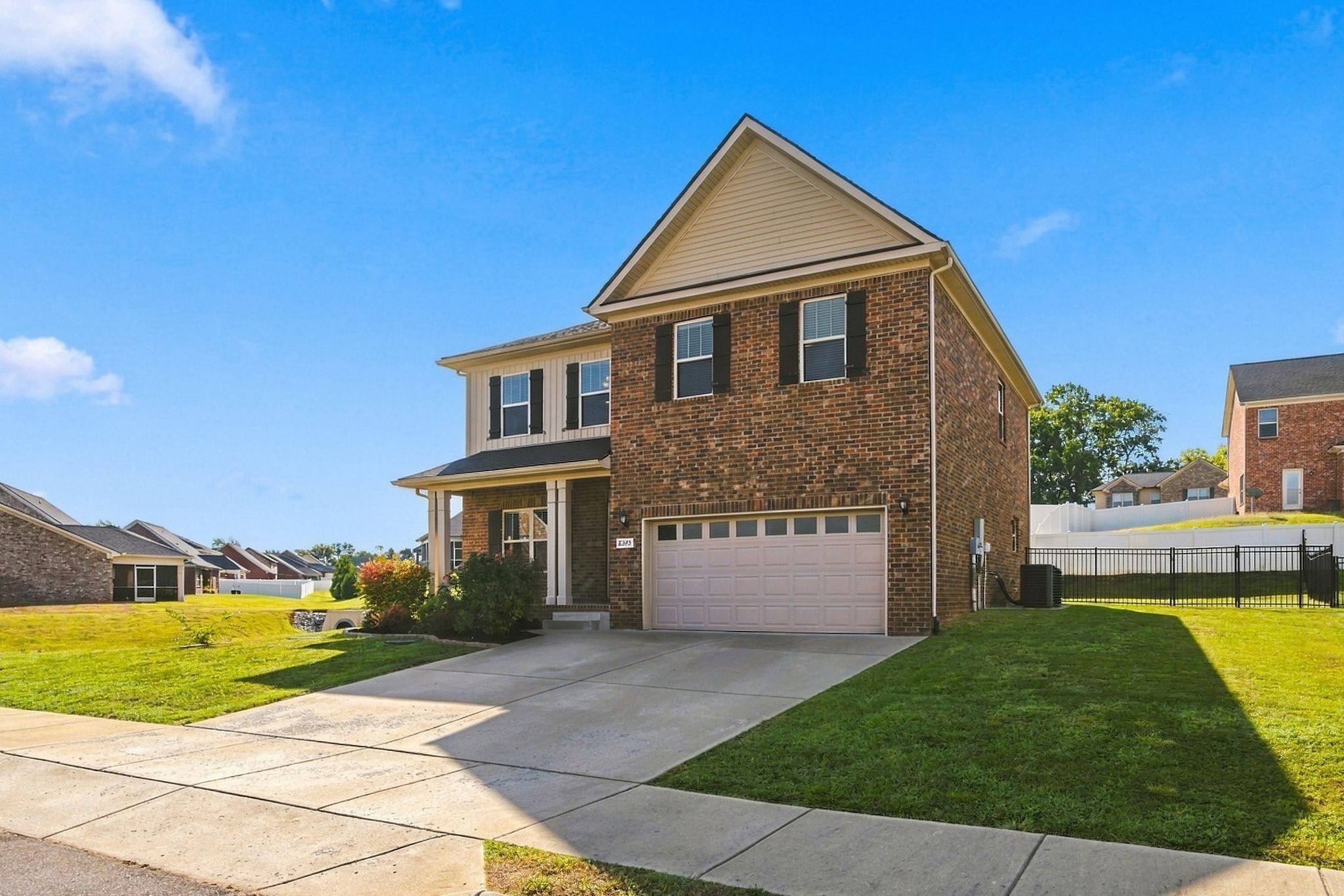8245 Legacy Way Property Photo 2