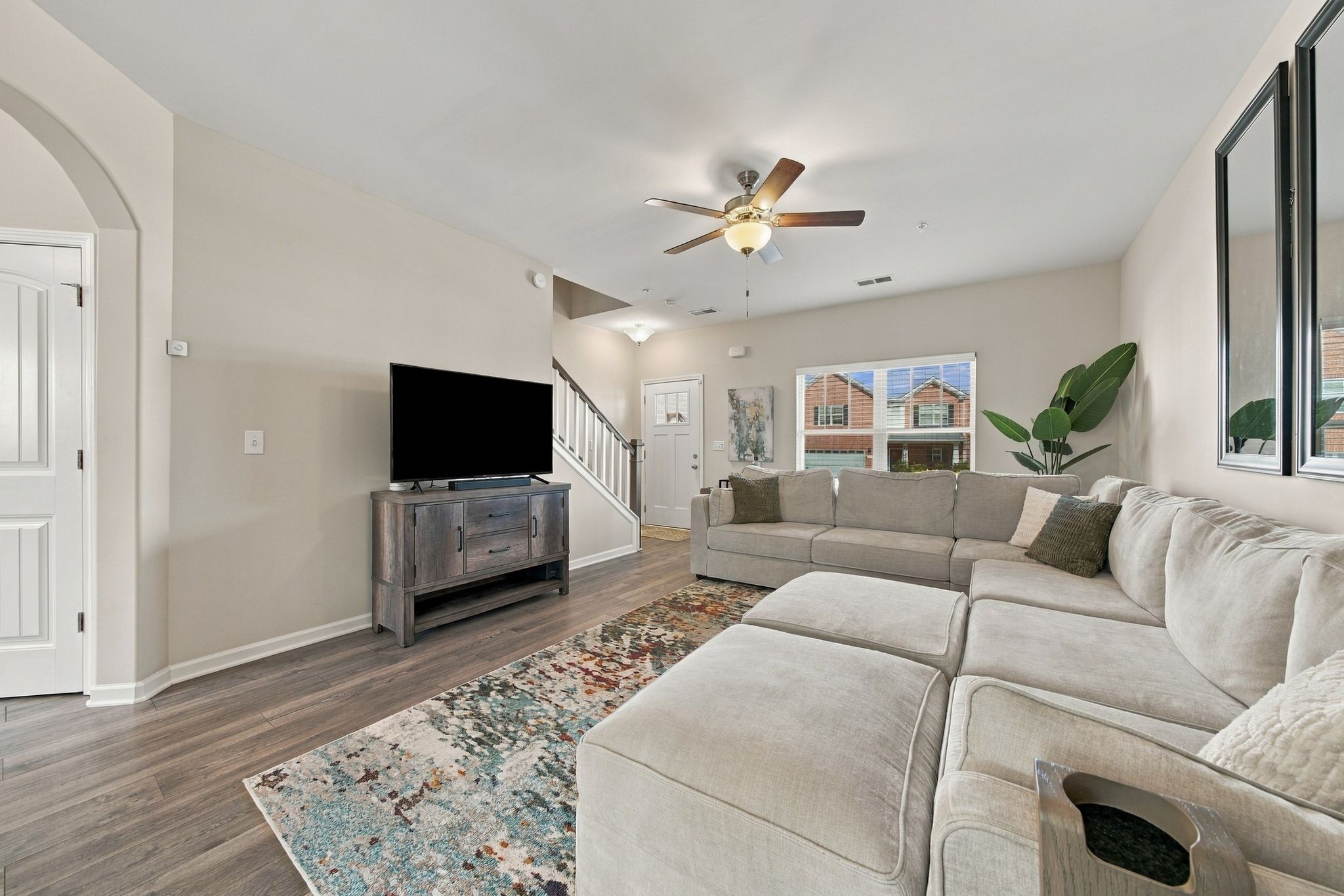 8245 Legacy Way Property Photo 7