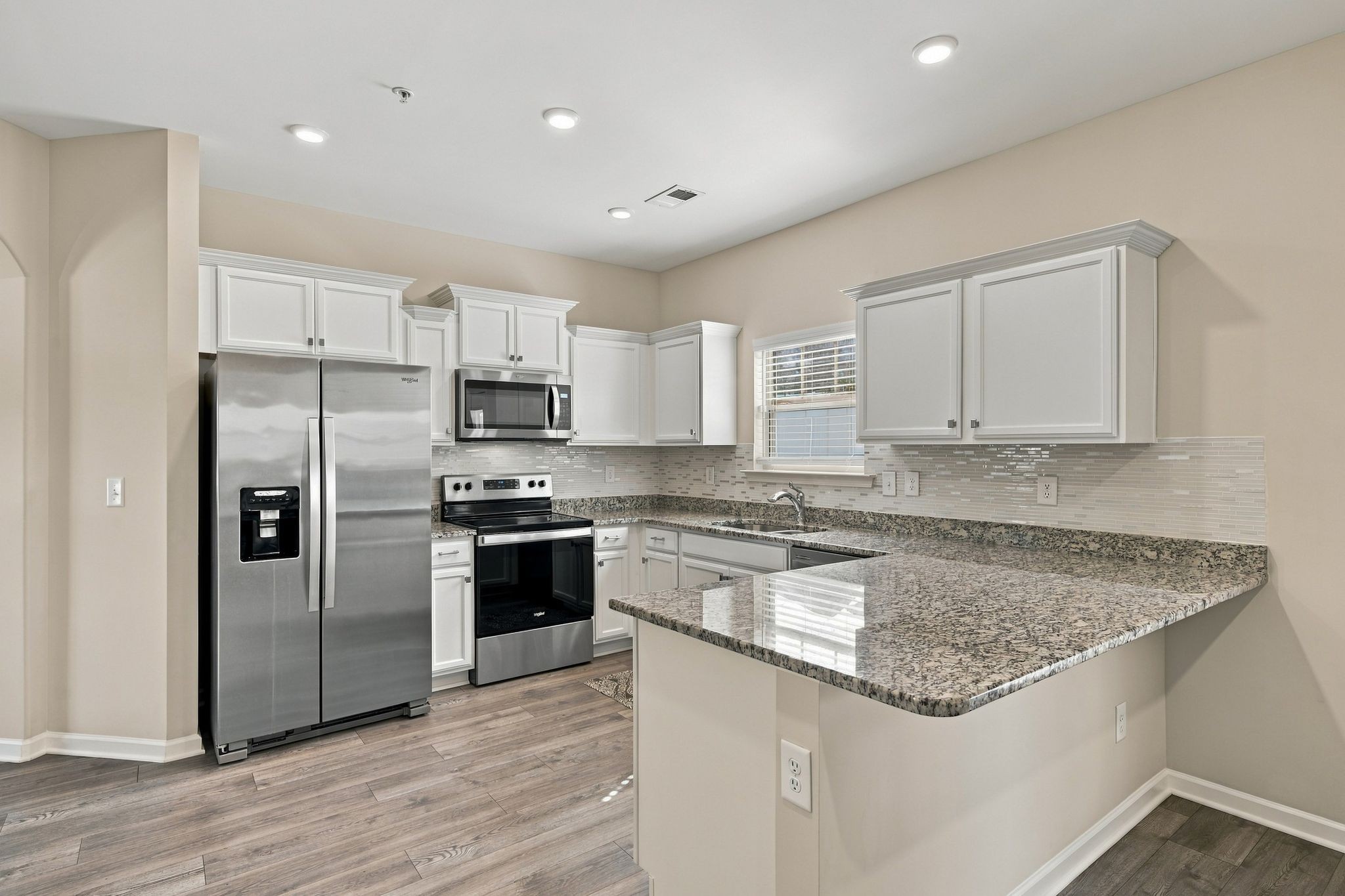 8245 Legacy Way Property Photo 12
