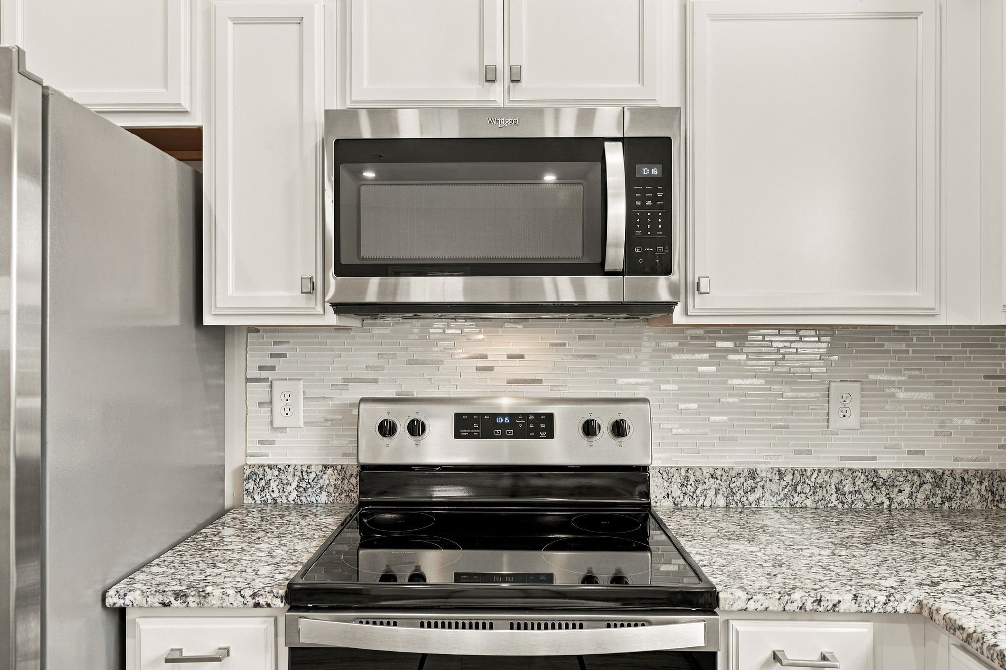 8245 Legacy Way Property Photo 15