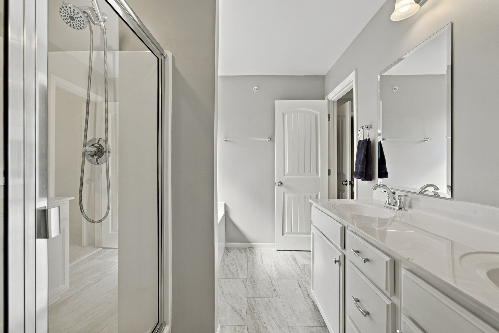 8245 Legacy Way Property Photo 19