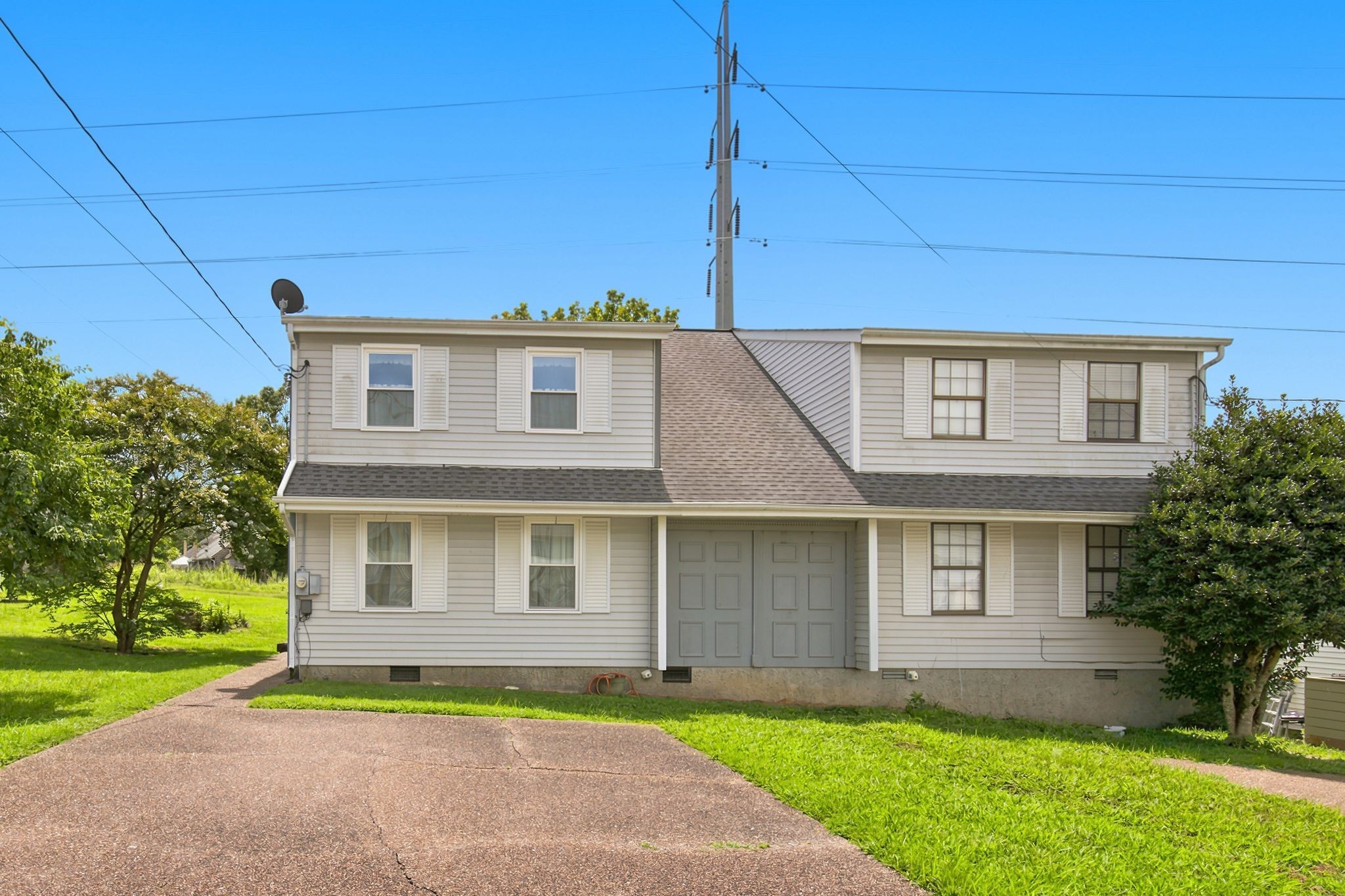 1406 Bell Trace Dr Property Photo 1