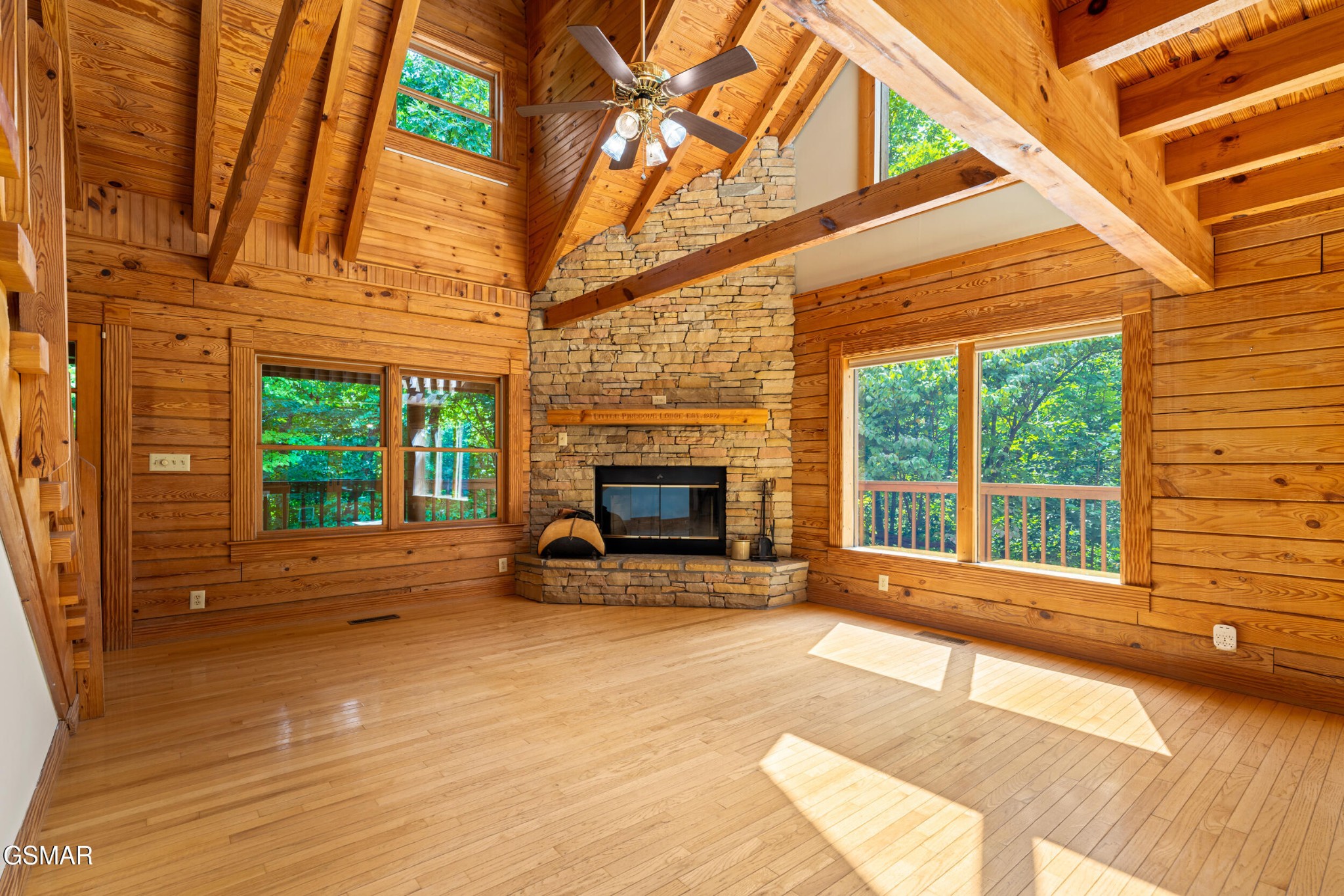 3839 Saddle Brook Way Property Photo 6