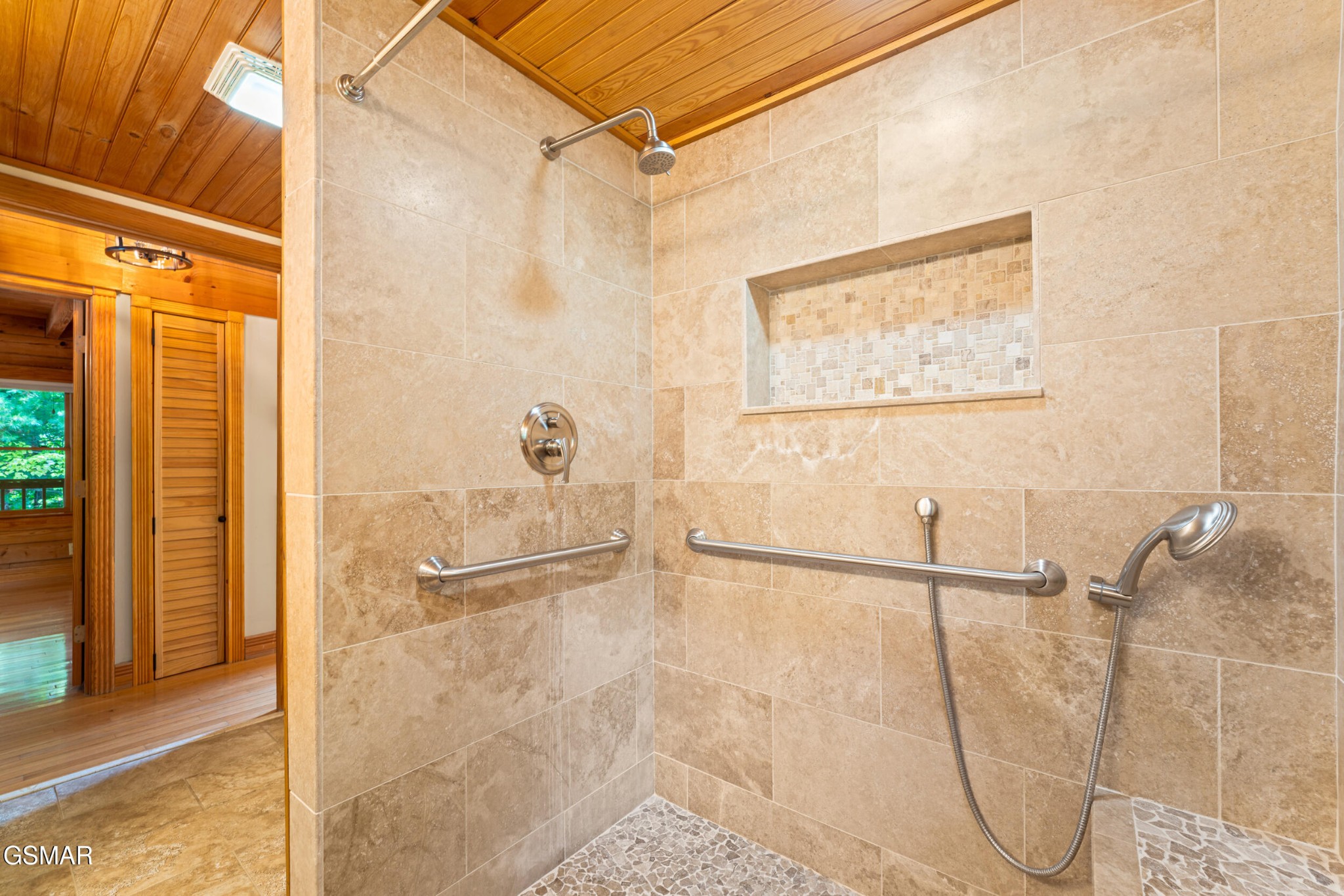 3839 Saddle Brook Way Property Photo 27