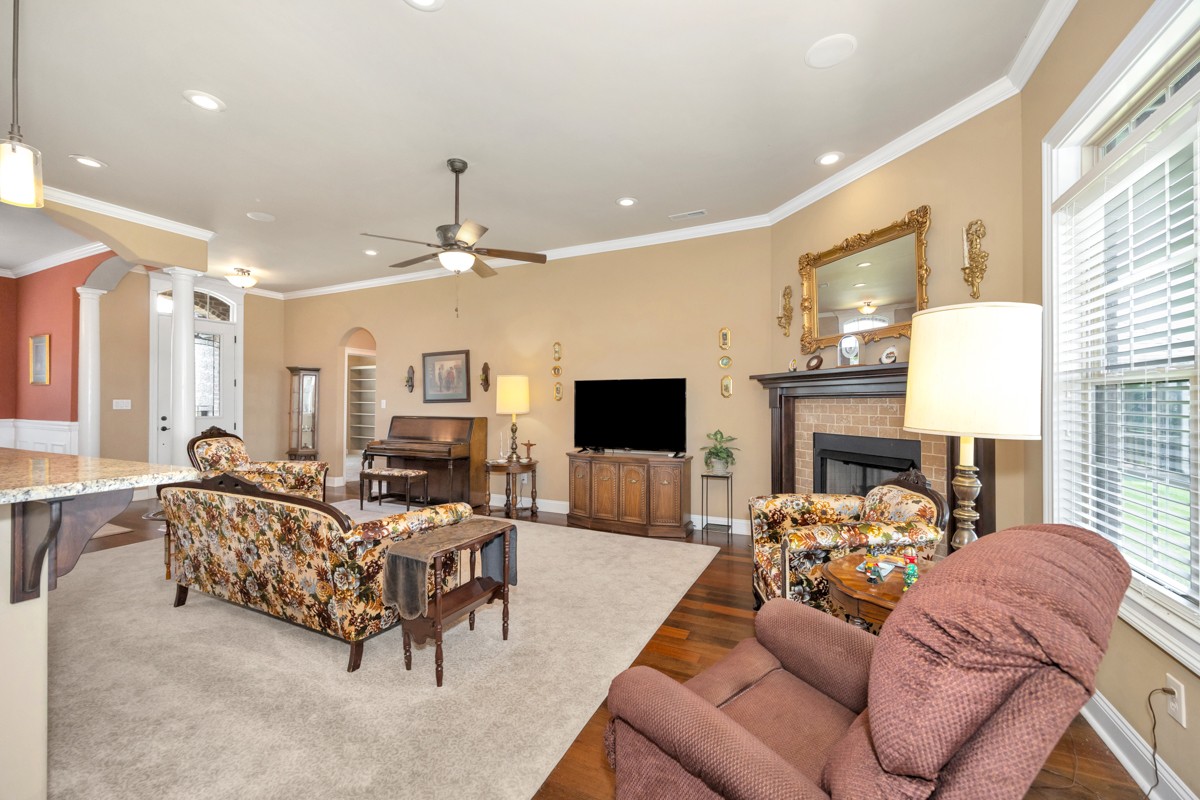 22104 Kennemer Ln Property Photo 13