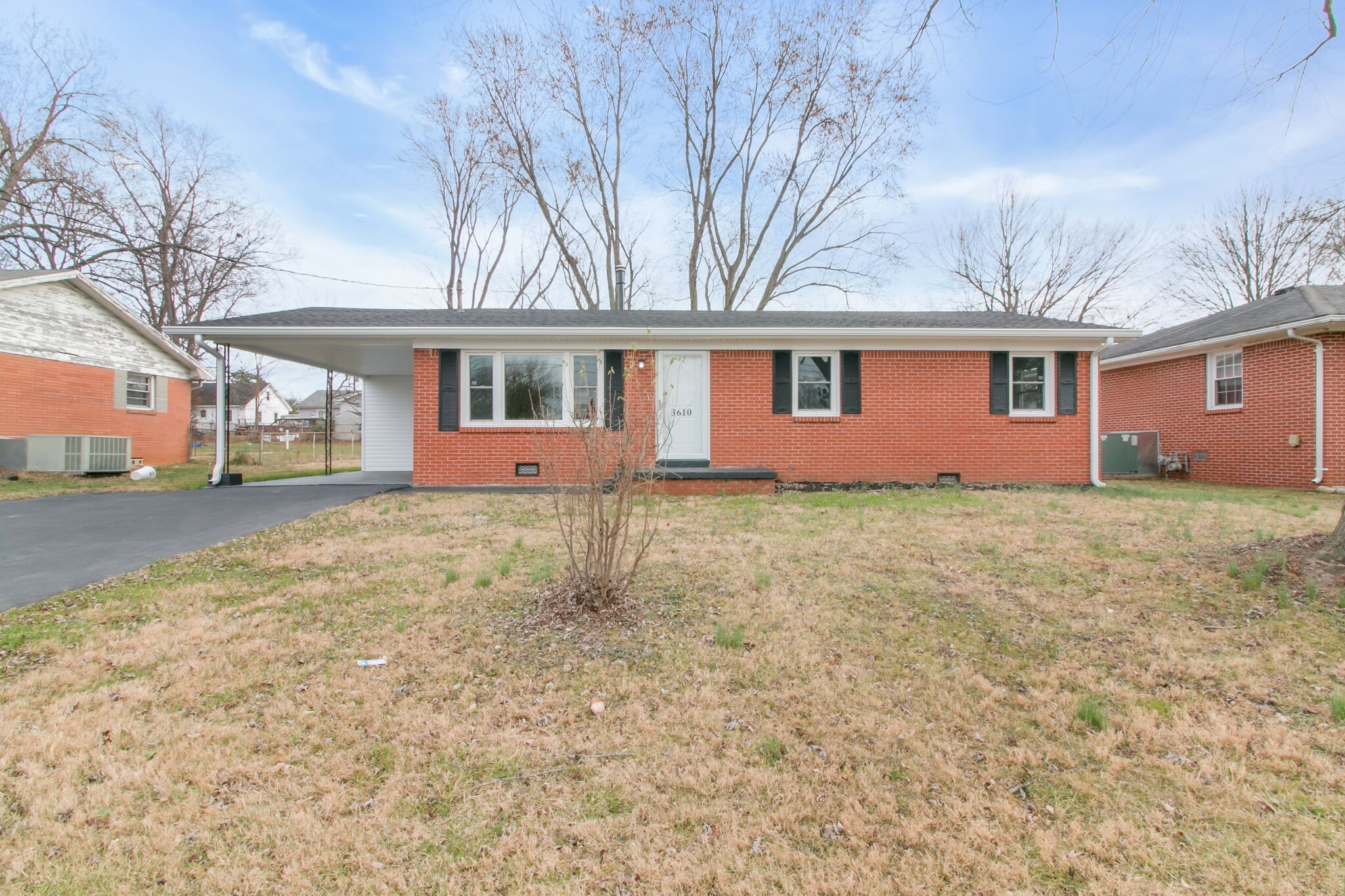3610 Gale Ln Property Photo 2
