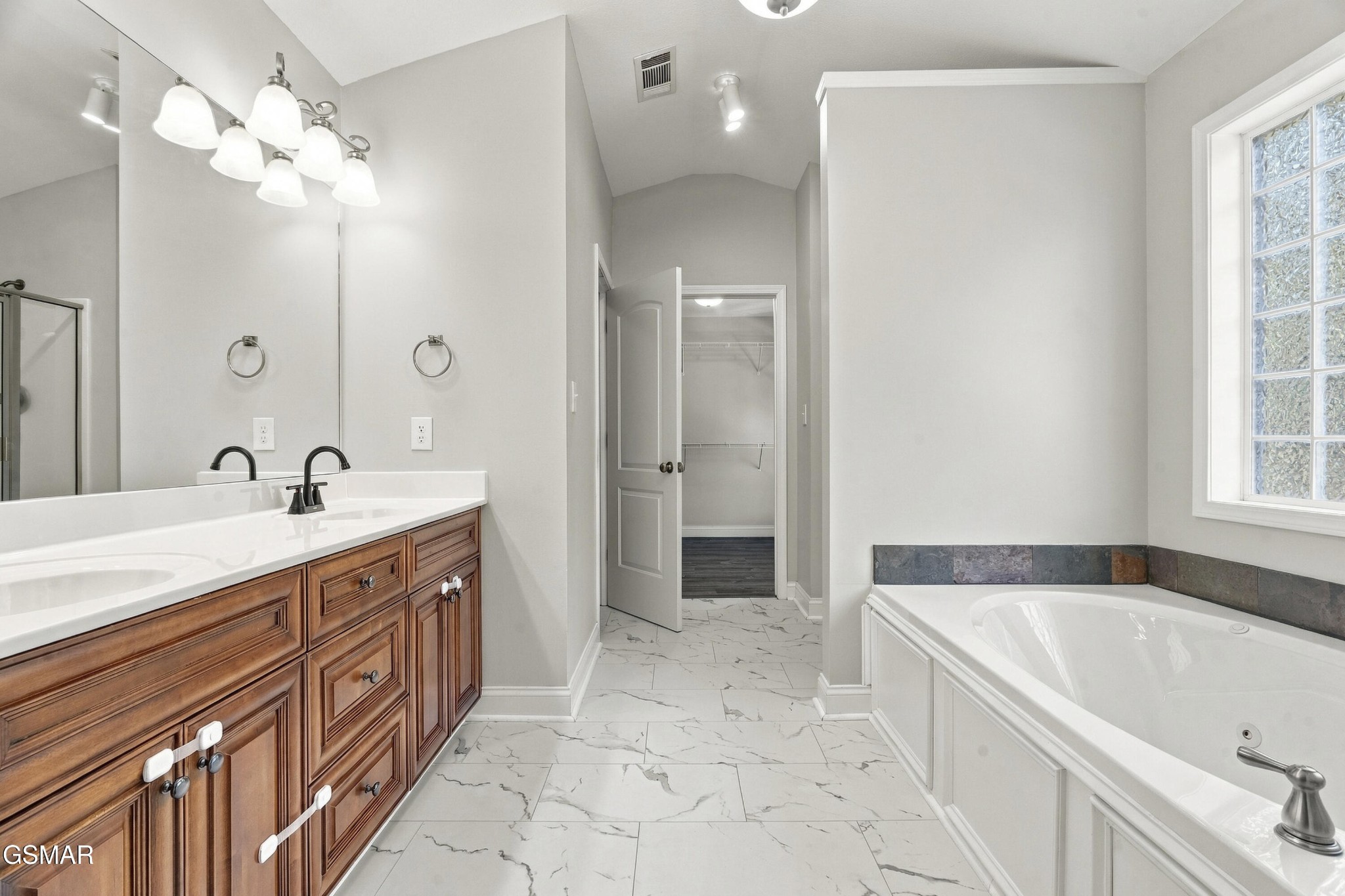 4022 Mountain Vista Road Property Photo 29