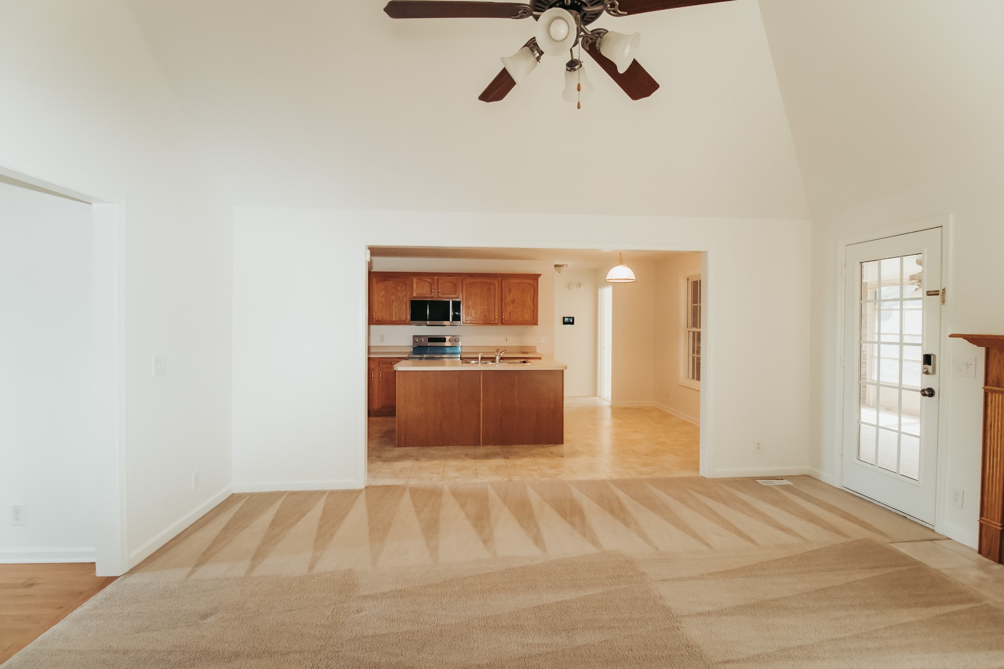 878 Countrywood Dr Property Photo 8