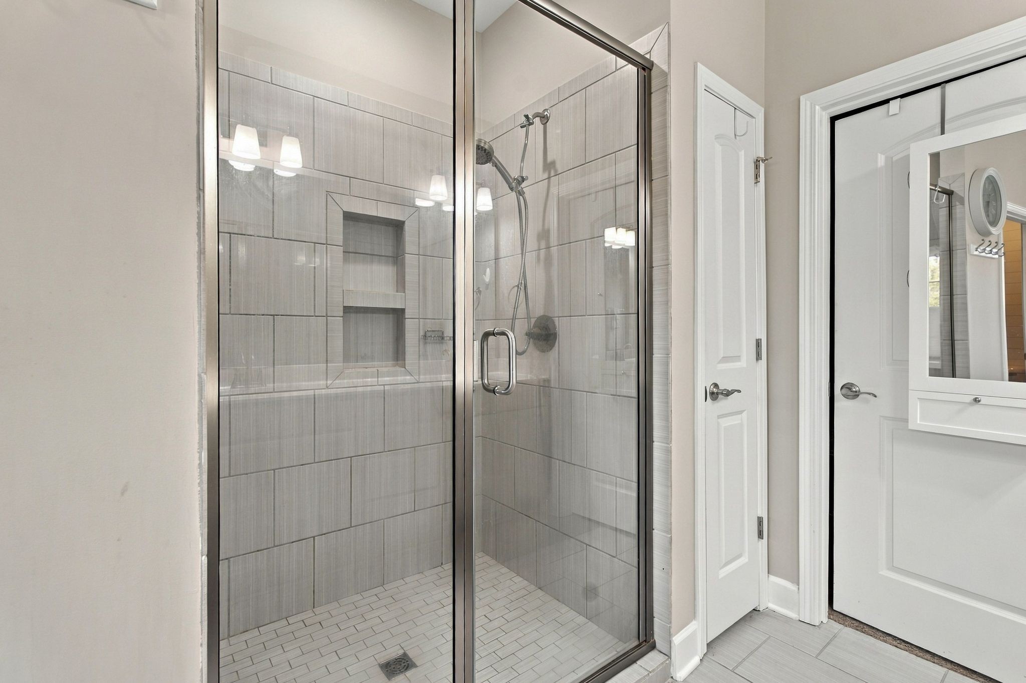 2341 Stonecenter Ln Property Photo 31