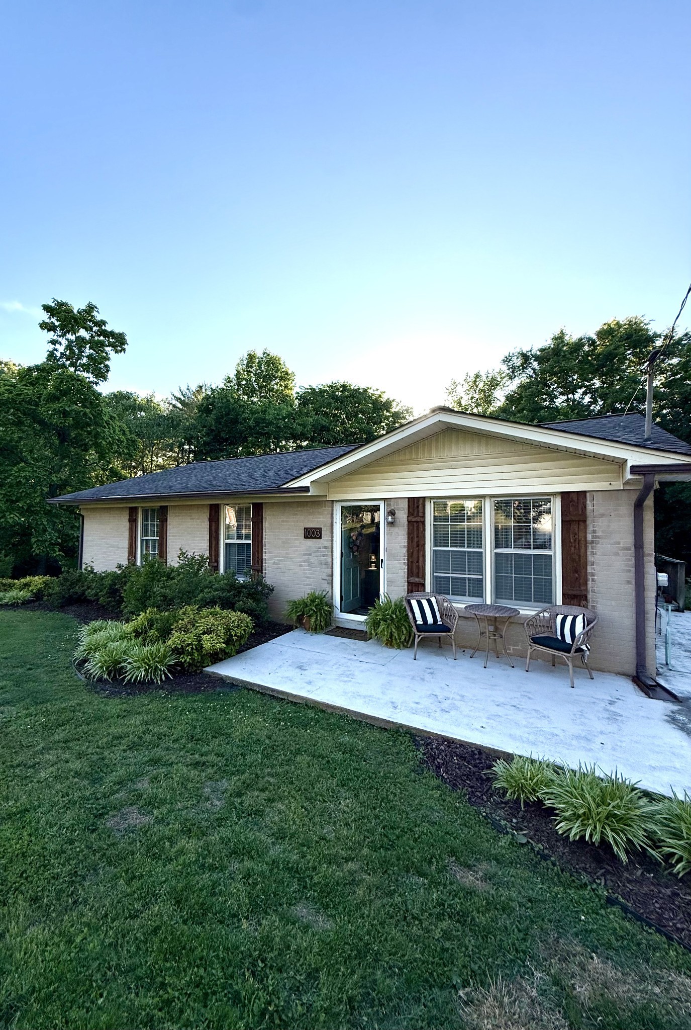 1003 Pine Cir Property Photo 1