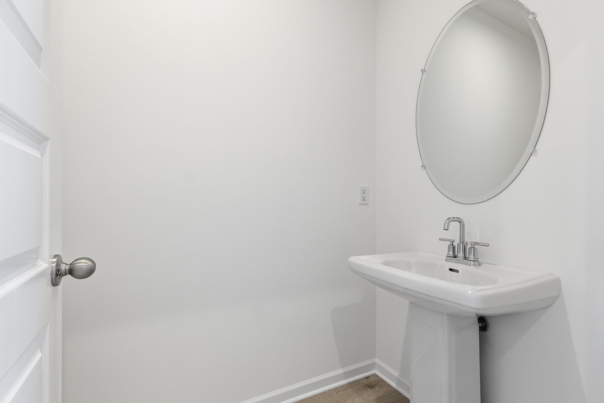 2295 Wallace Way Property Photo 7