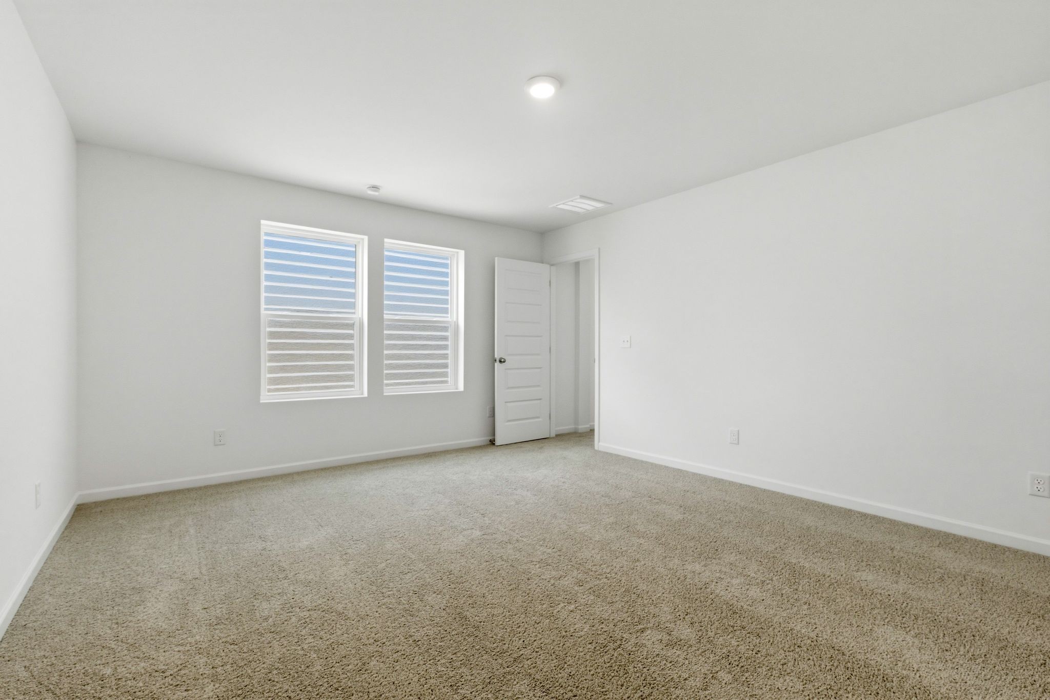 2295 Wallace Way Property Photo 18