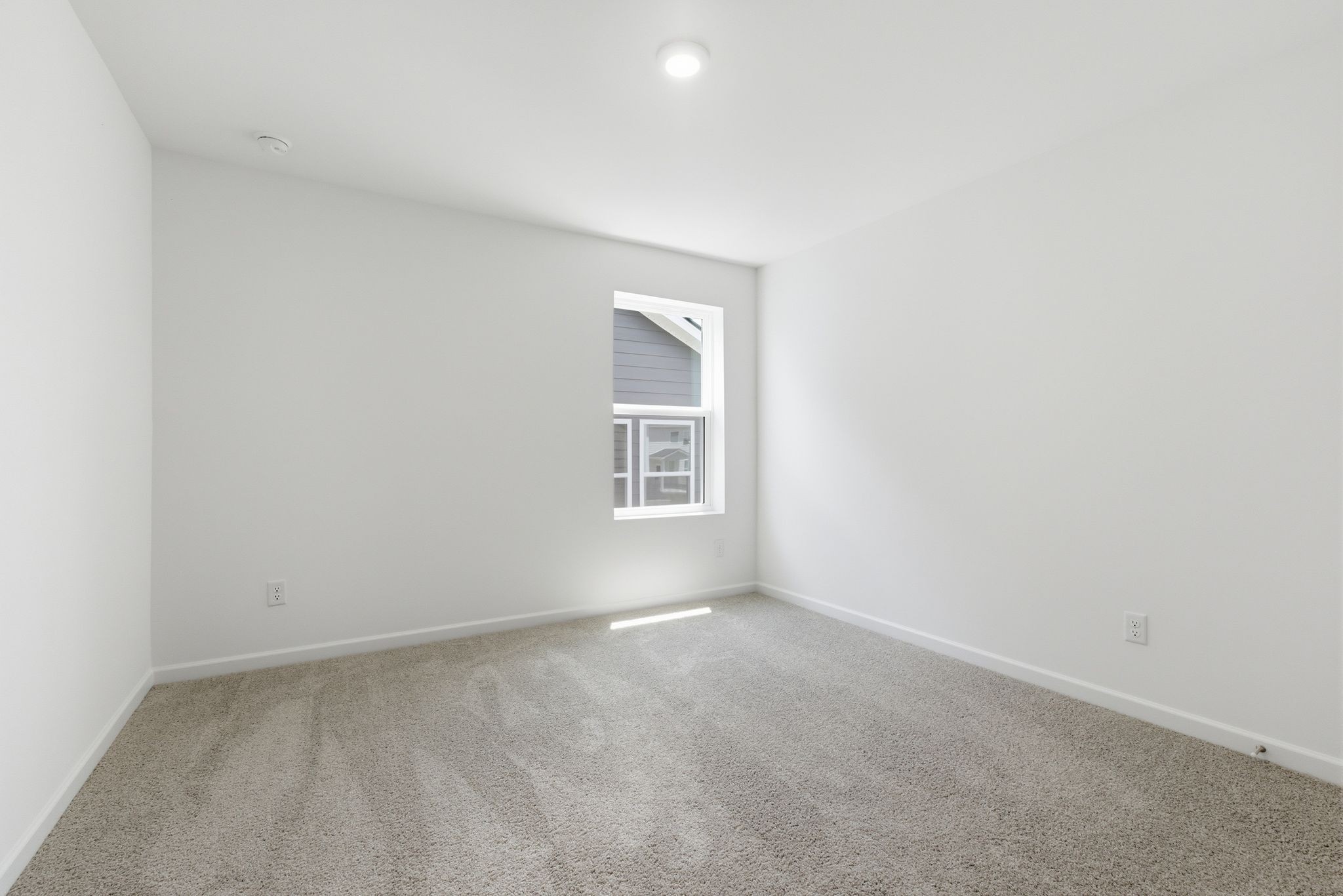 2295 Wallace Way Property Photo 22