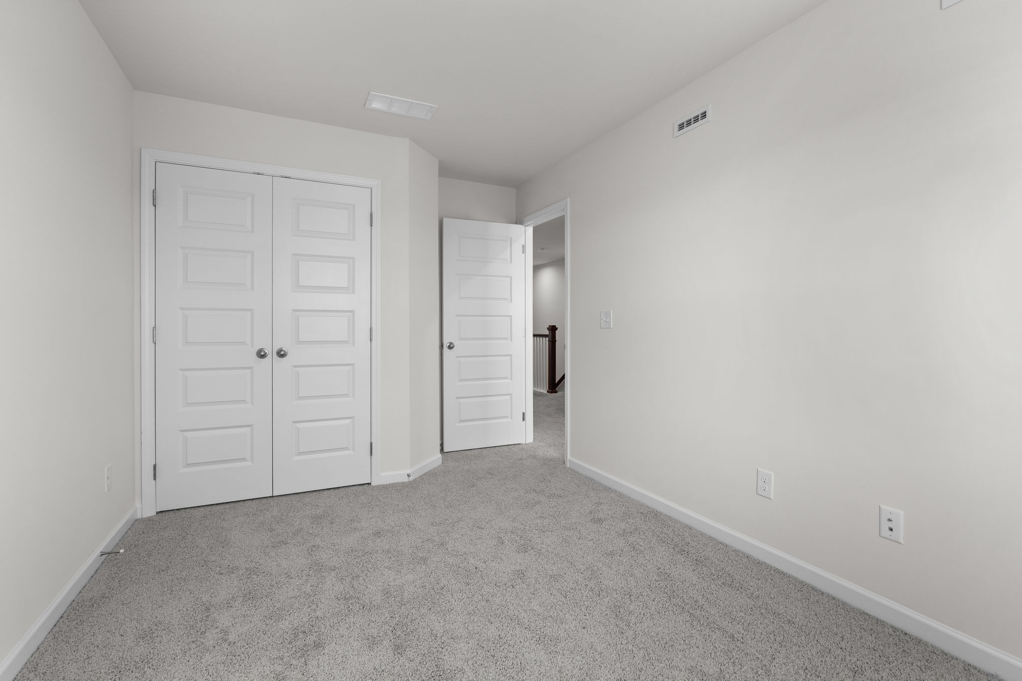 5025 Dayflower Drive Property Photo 16