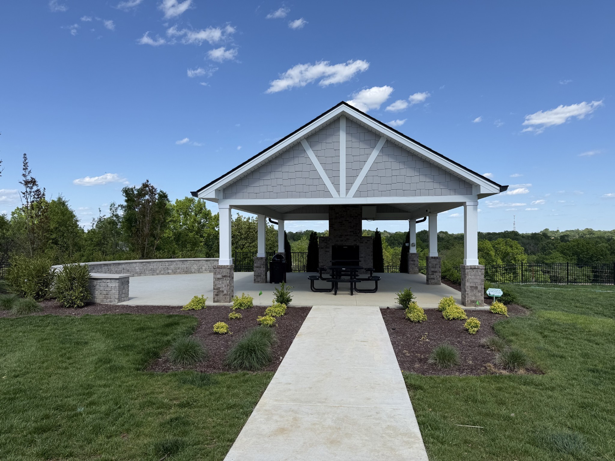 5025 Dayflower Drive Property Photo 24