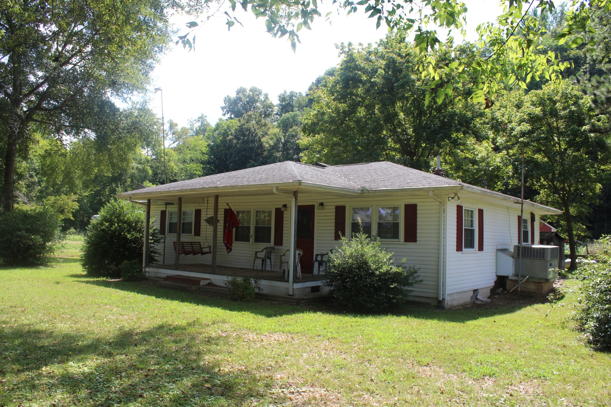 4465 Highway 46, N Property Photo 1