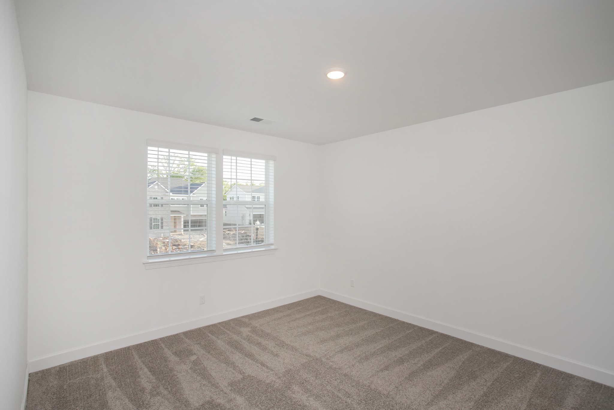 136 West Cassa Way Property Photo 42