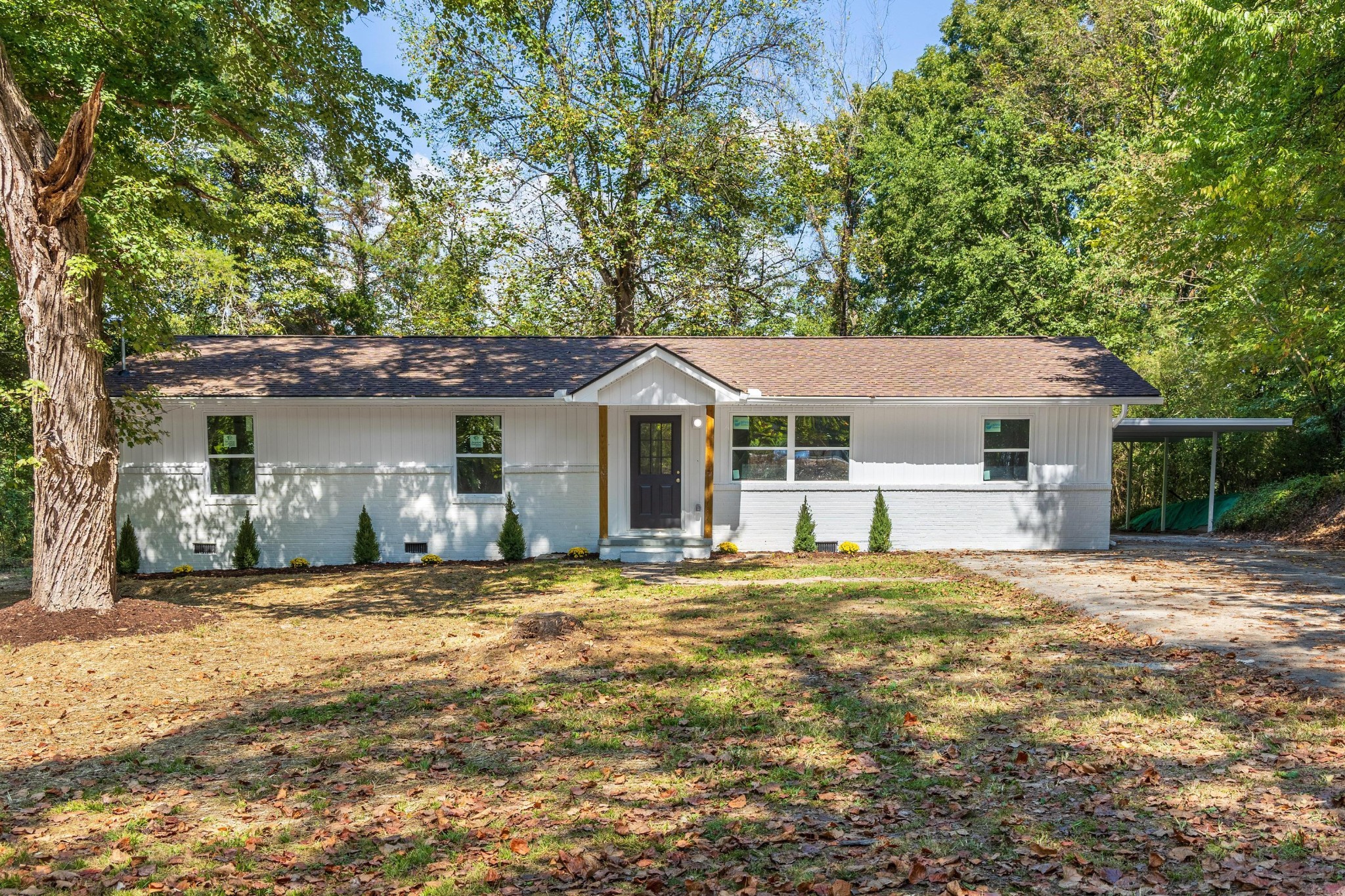 7455 Moses Road Property Photo 1