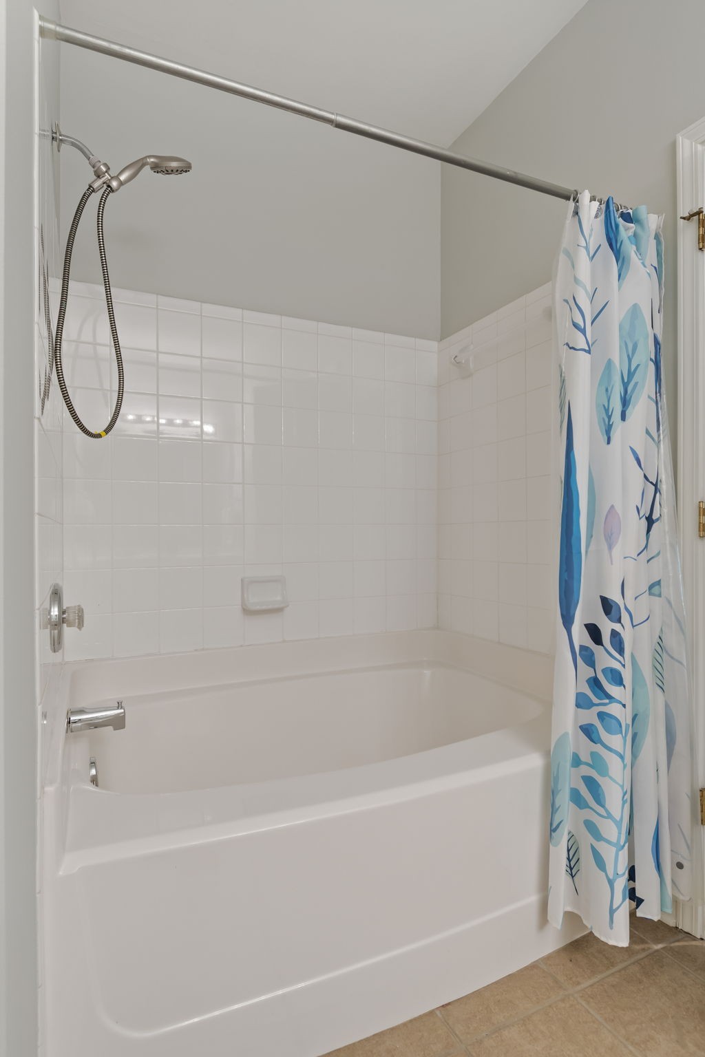 420 Normandy Cir Property Photo 20