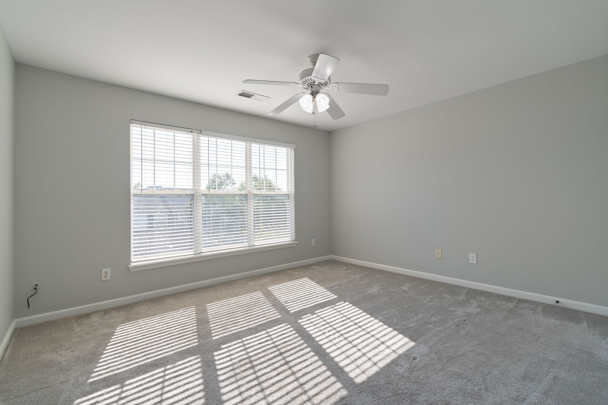420 Normandy Cir Property Photo 30