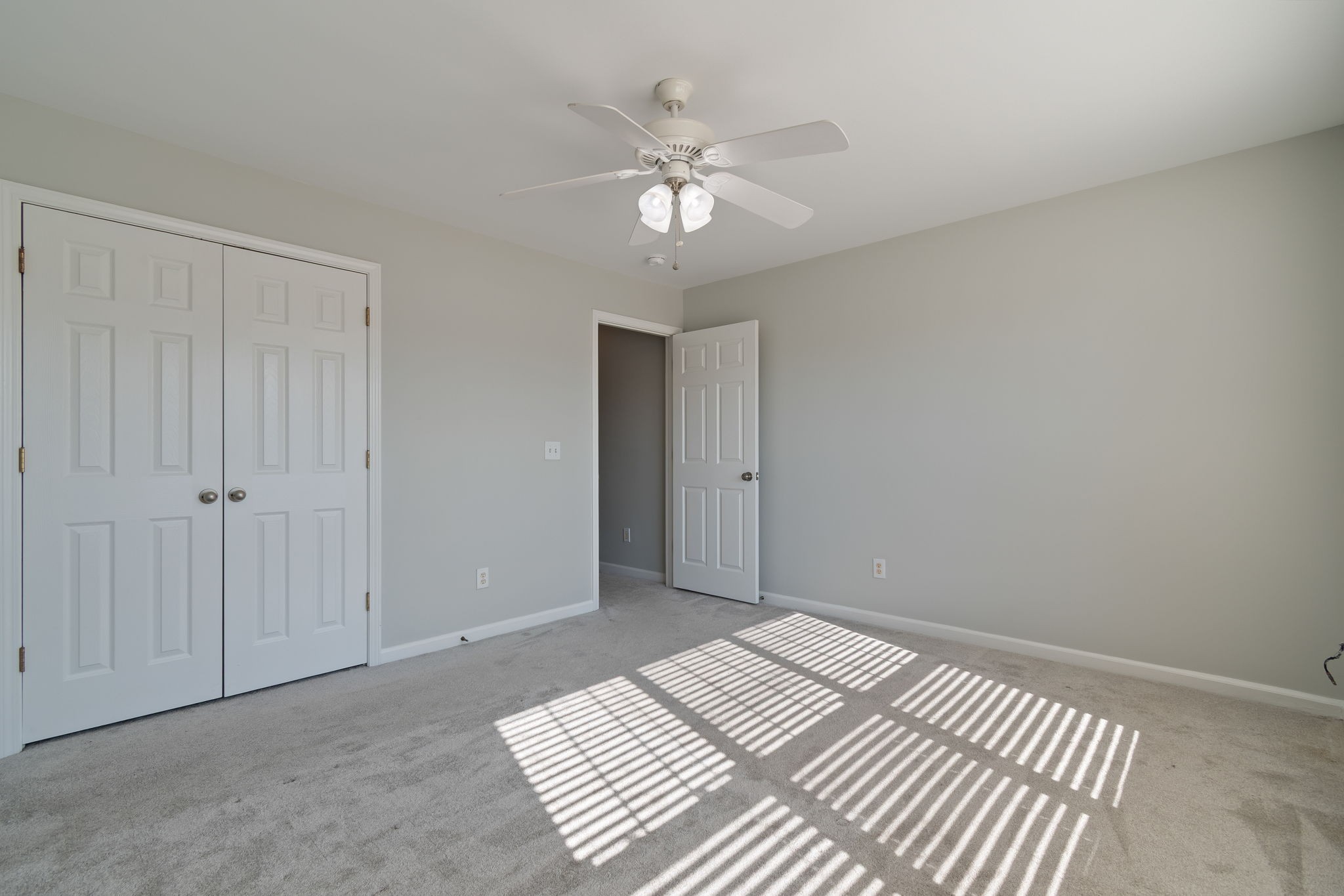420 Normandy Cir Property Photo 31