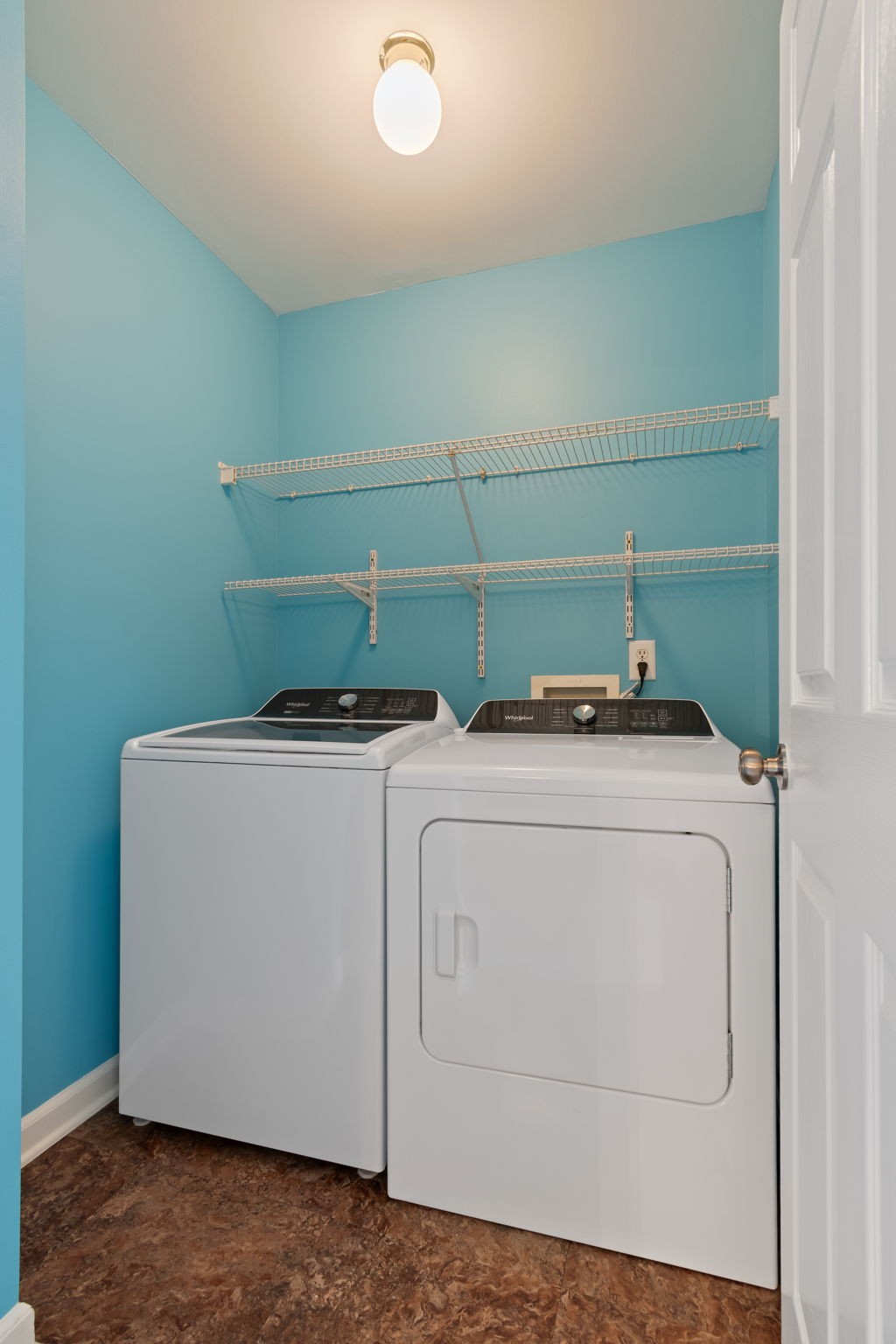 420 Normandy Cir Property Photo 32