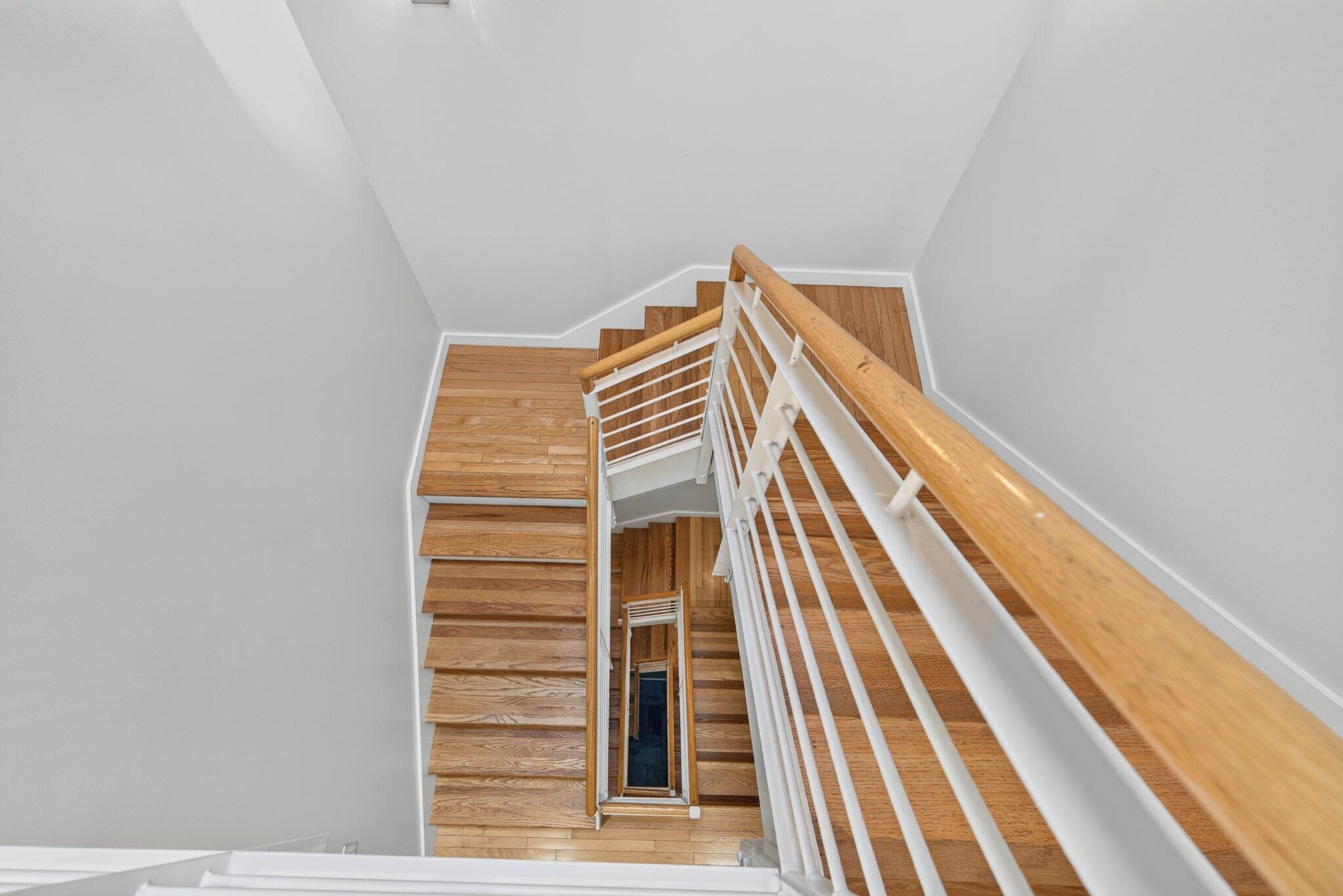 133 W 17th Street Property Photo 43