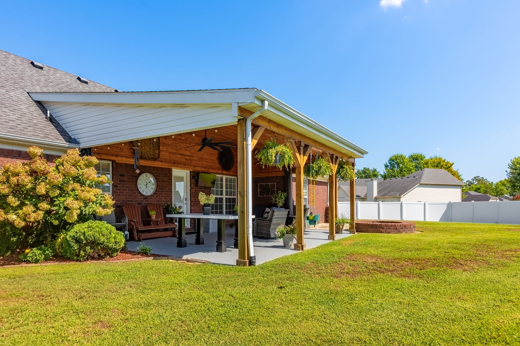4734 Scottish Dr Property Photo 32