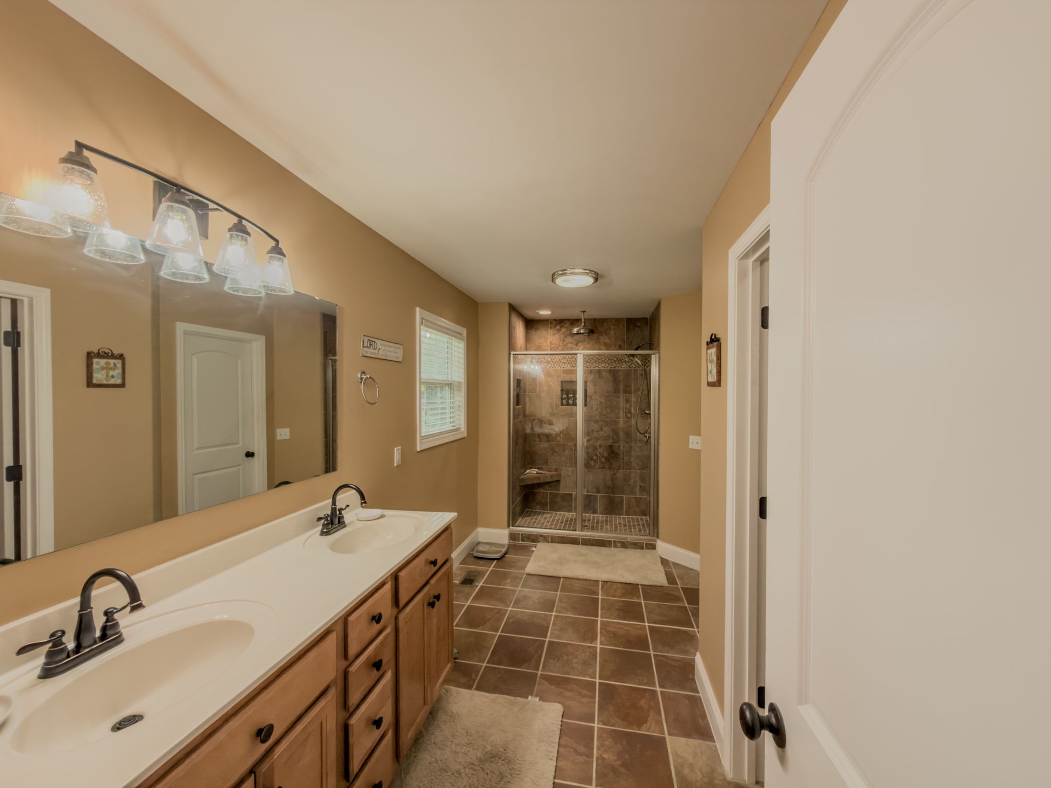 2169 Iris Ln Property Photo 10