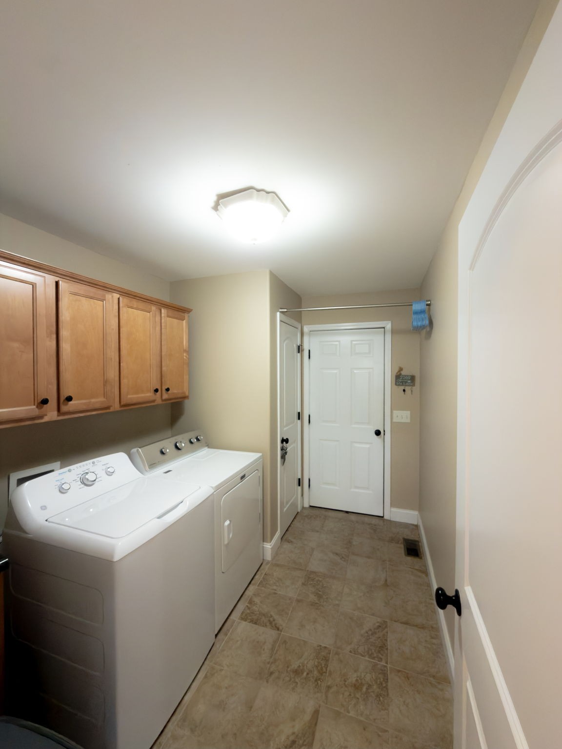 2169 Iris Ln Property Photo 19