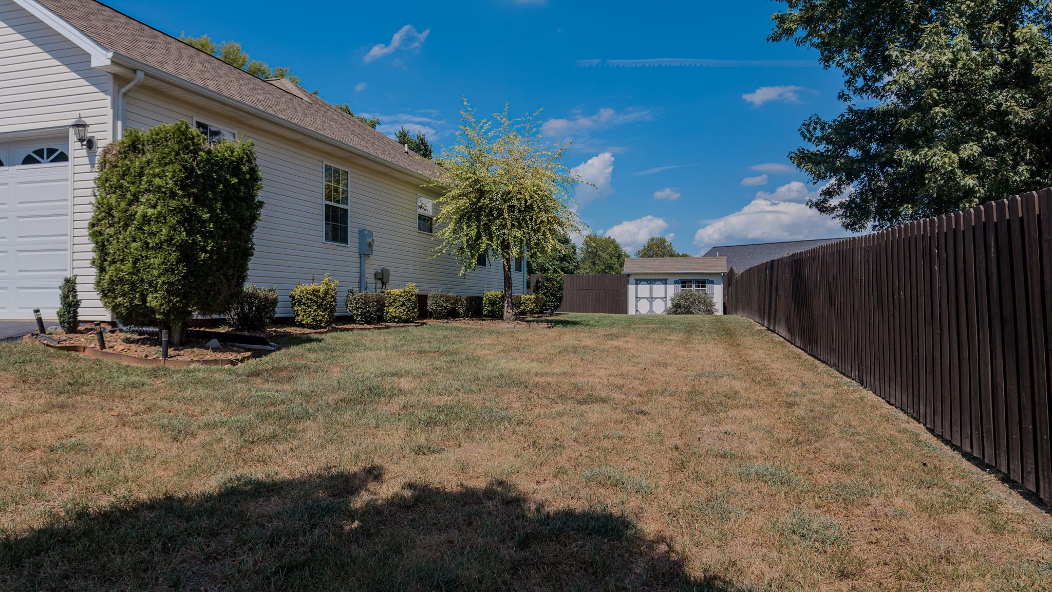 2169 Iris Ln Property Photo 29