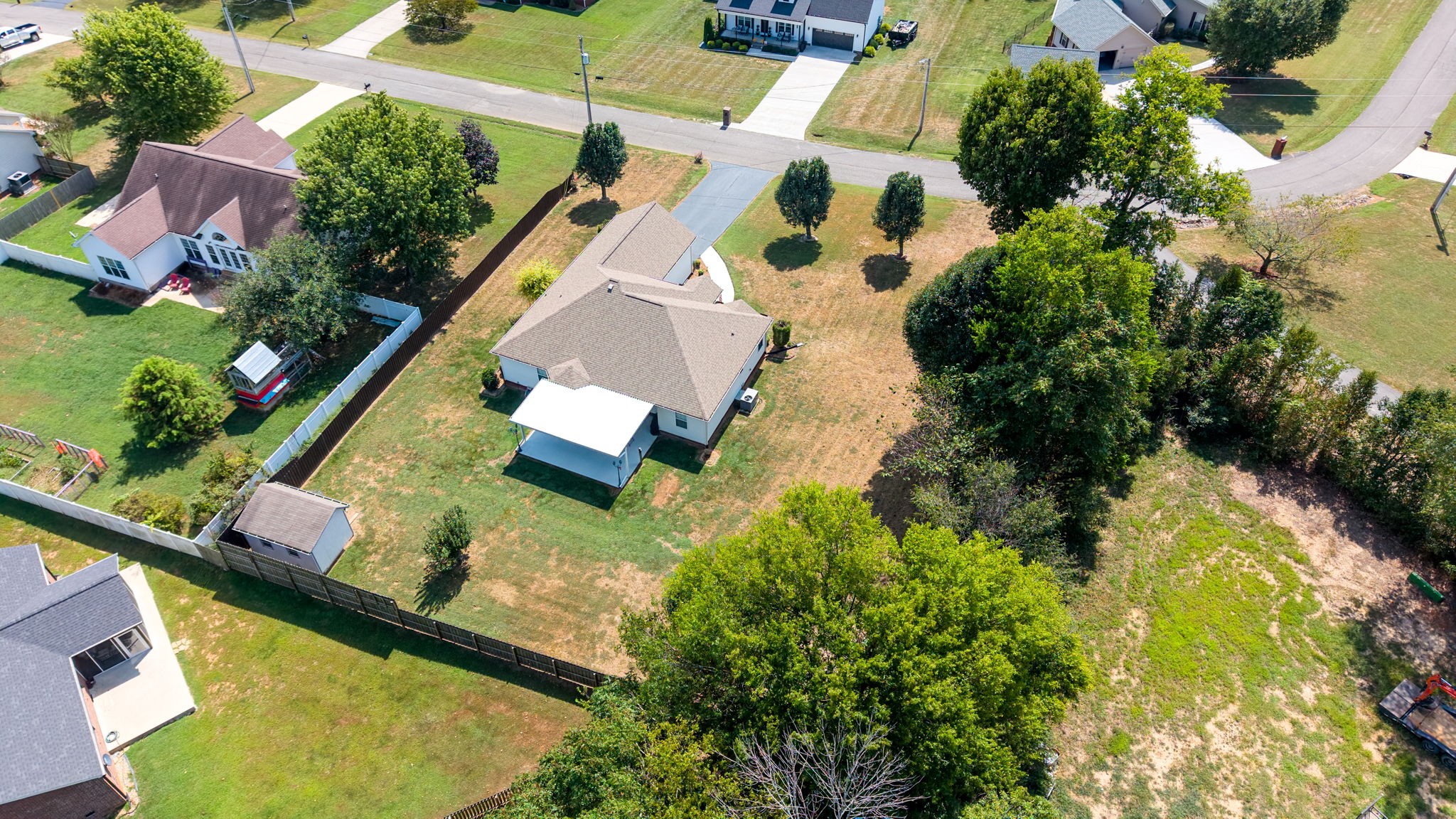 2169 Iris Ln Property Photo 33