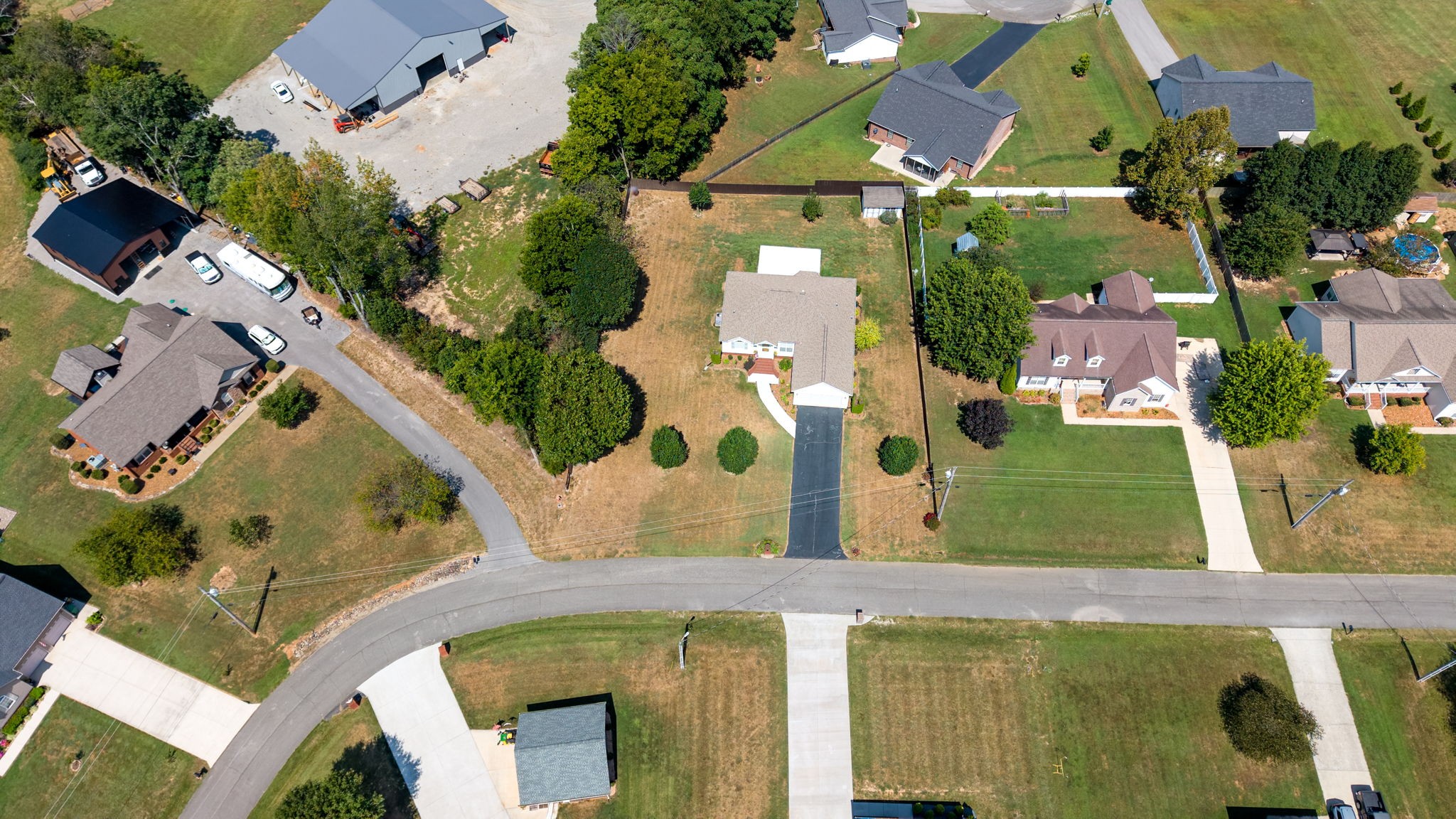 2169 Iris Ln Property Photo 38