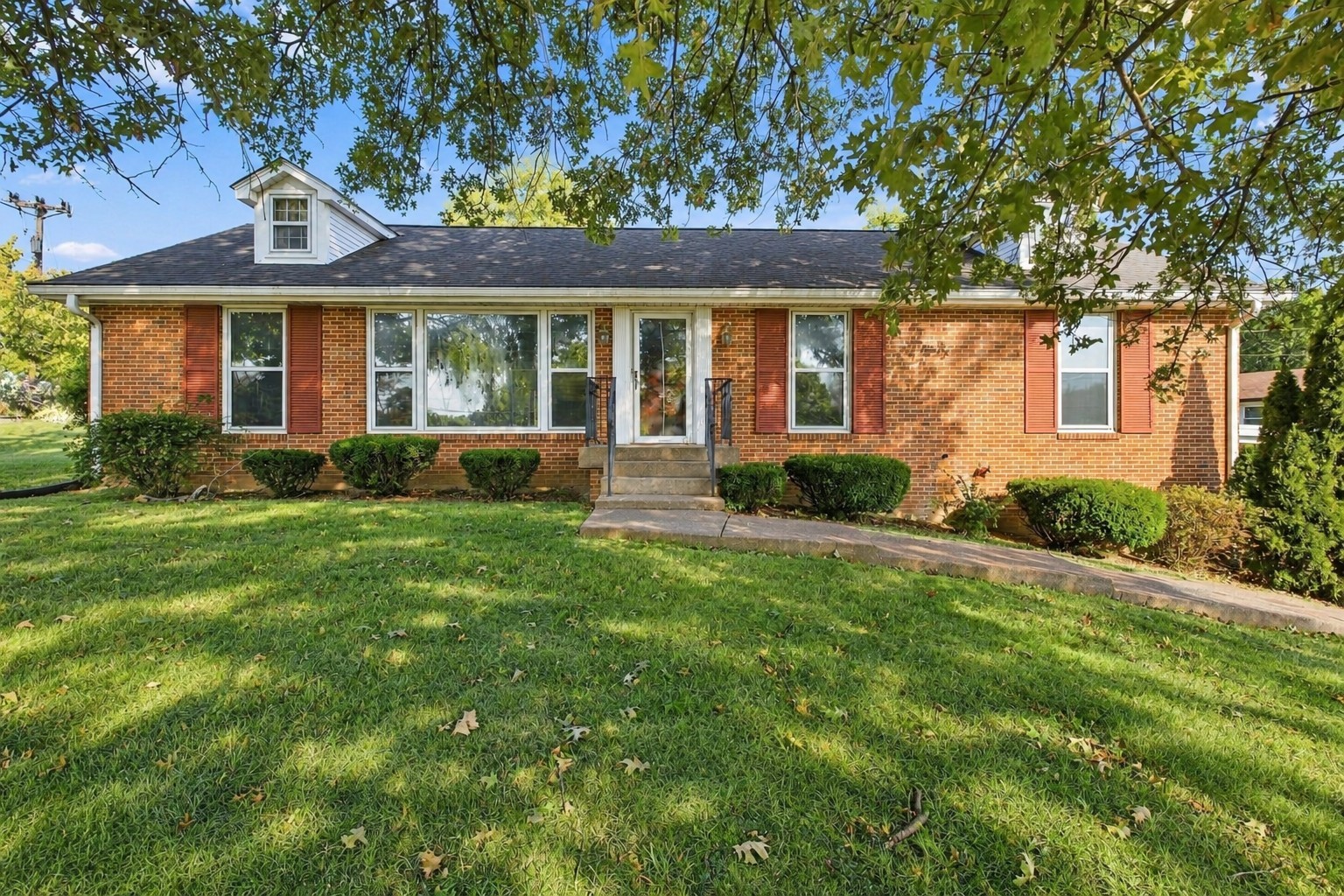 148 Bart Dr Property Photo 1