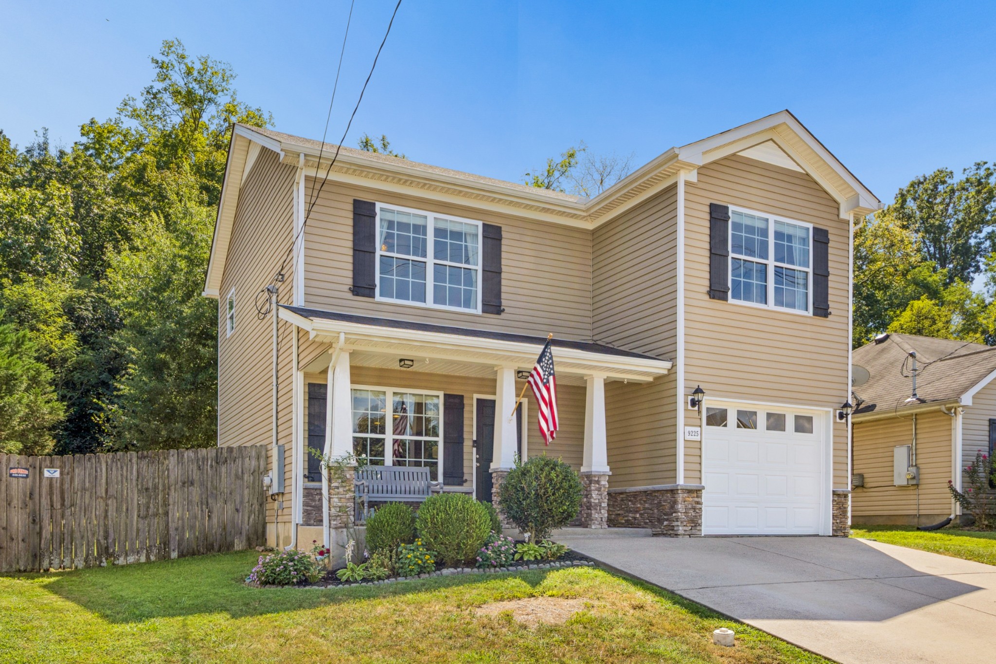 9225 Thomason Trl Property Photo 6