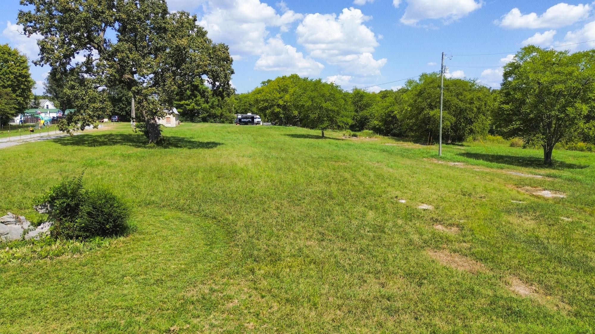 1460 Kingwood Ln Property Photo 1