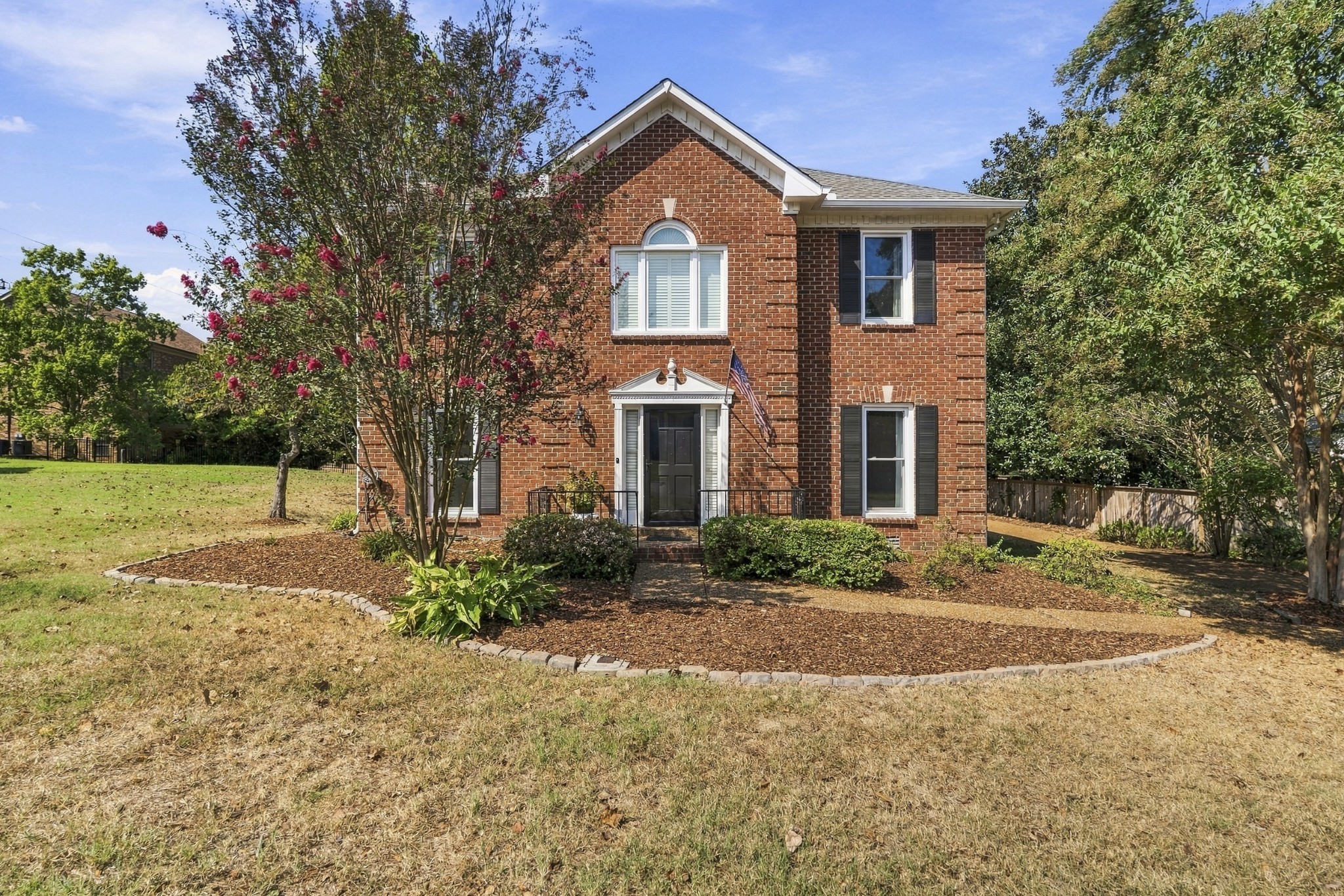7305 River Park Dr Property Photo 1