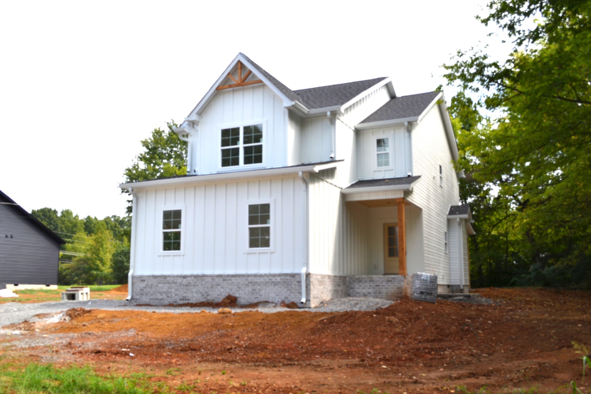 1517 Riggins Dr Property Photo 1