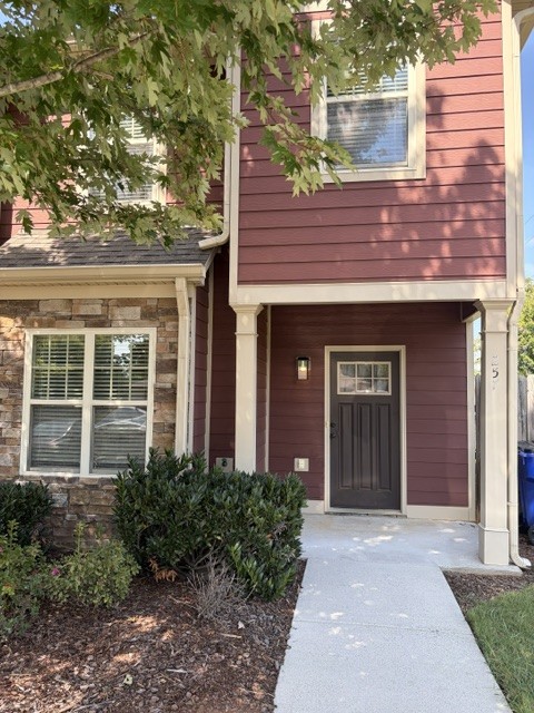 257 Sharon Dr, Ne Property Photo 2