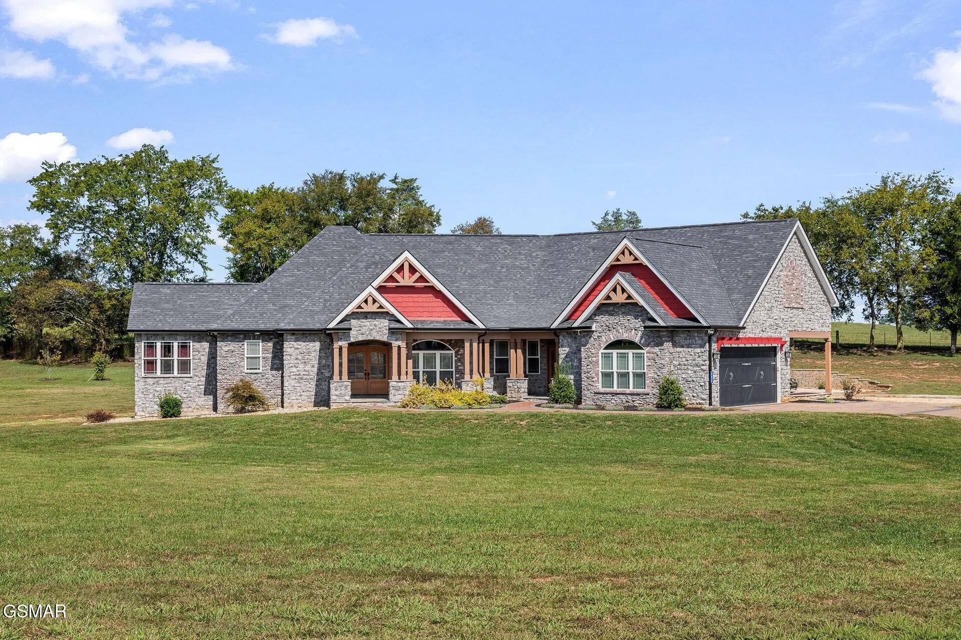 672 Winding Creek Way Property Photo 1