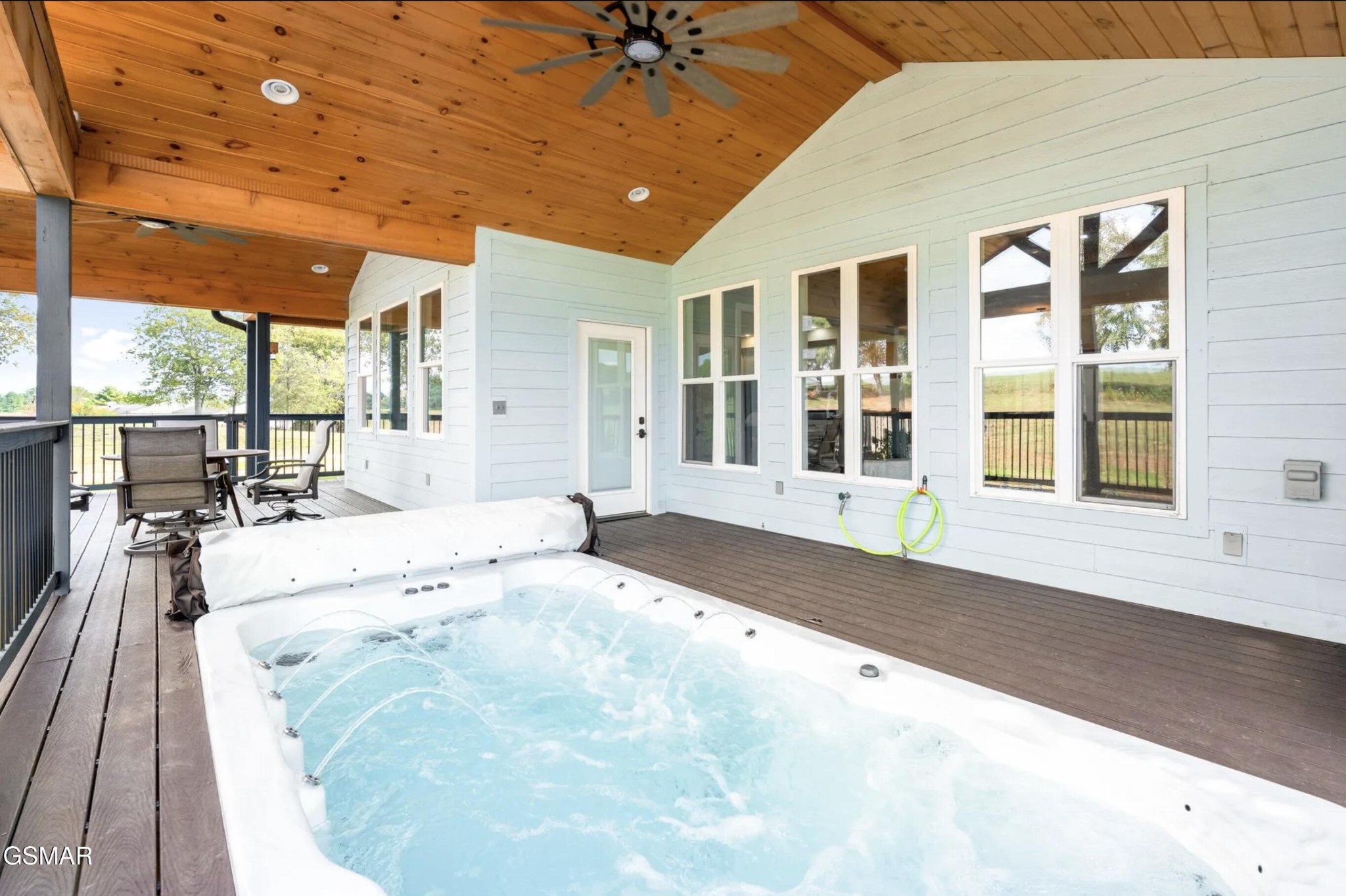 672 Winding Creek Way Property Photo 10