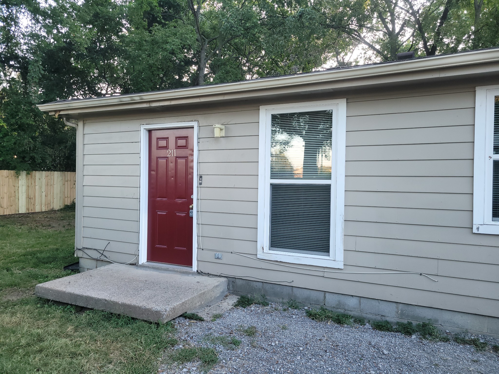 211 Cherry St Property Photo 1